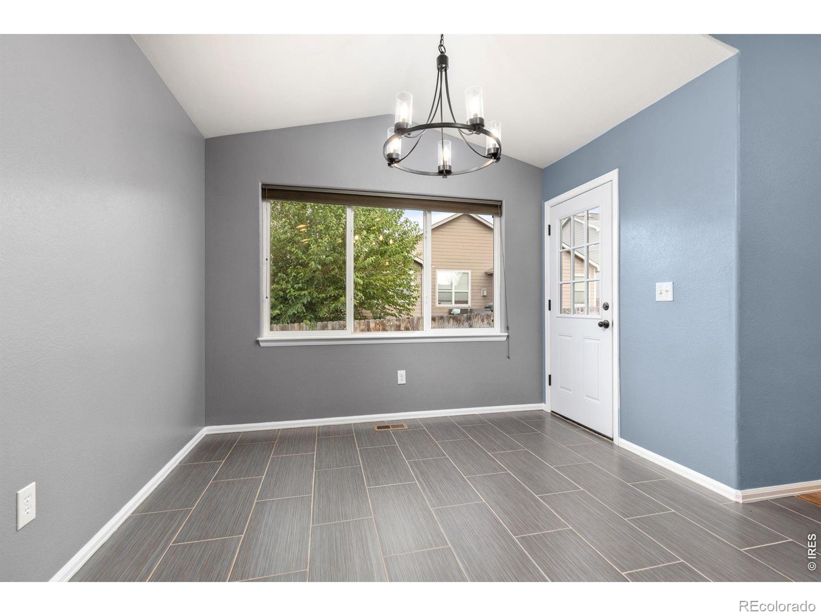 MLS Image #12 for 327  fossil drive,johnstown, Colorado
