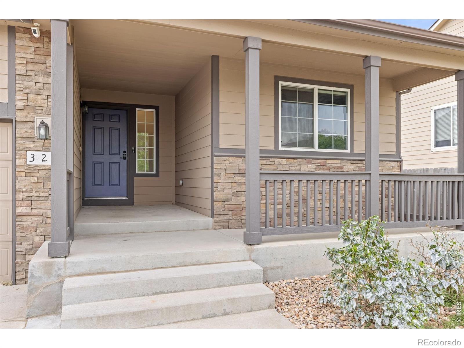MLS Image #2 for 327  fossil drive,johnstown, Colorado