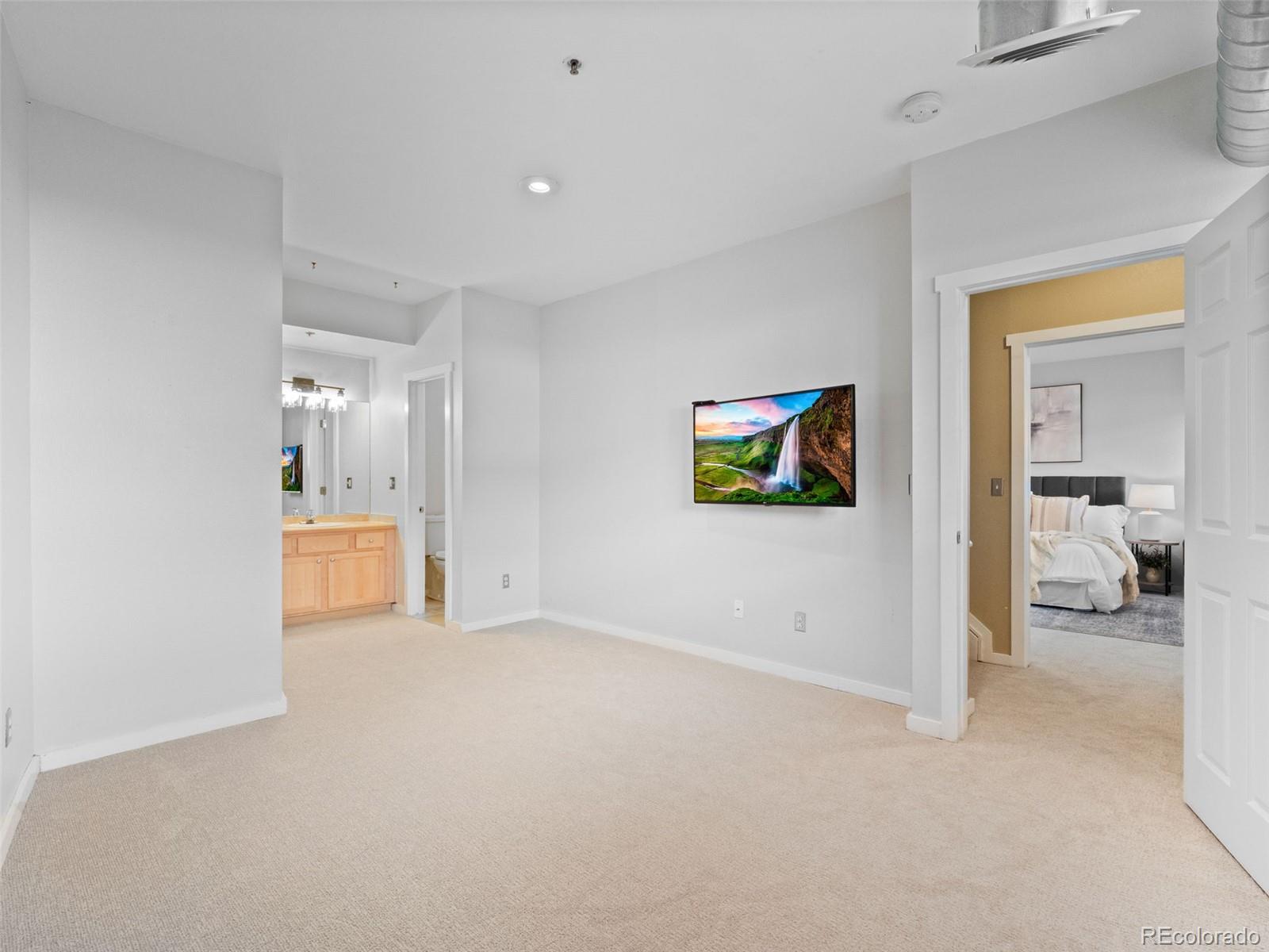 MLS Image #19 for 70 w 6th avenue,denver, Colorado