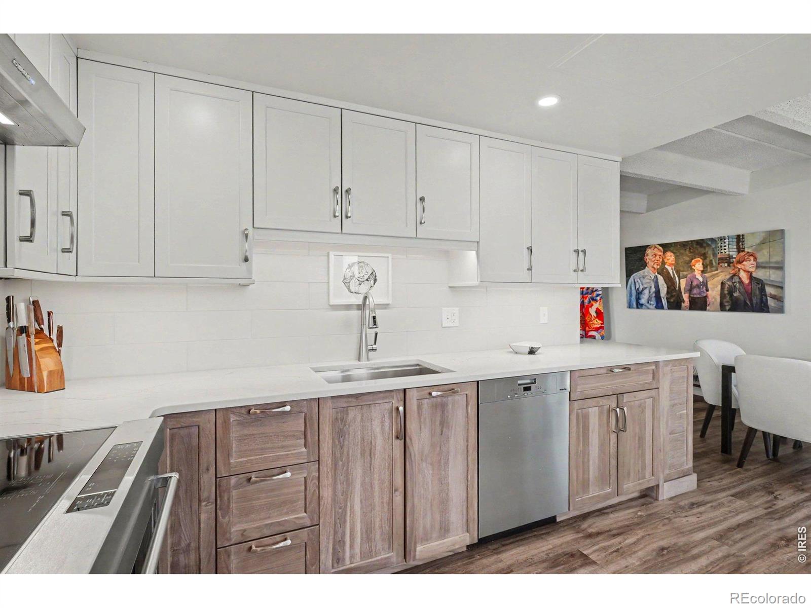 MLS Image #13 for 130 n pearl street,denver, Colorado
