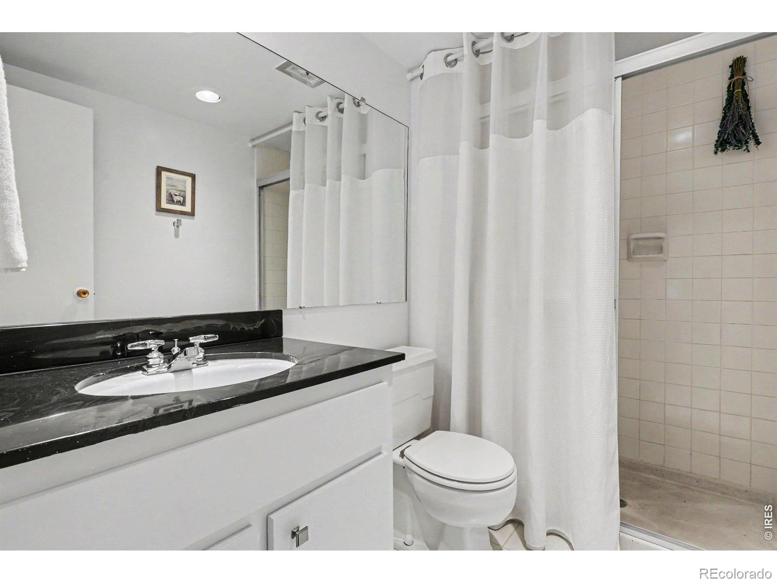 MLS Image #18 for 130 n pearl street,denver, Colorado