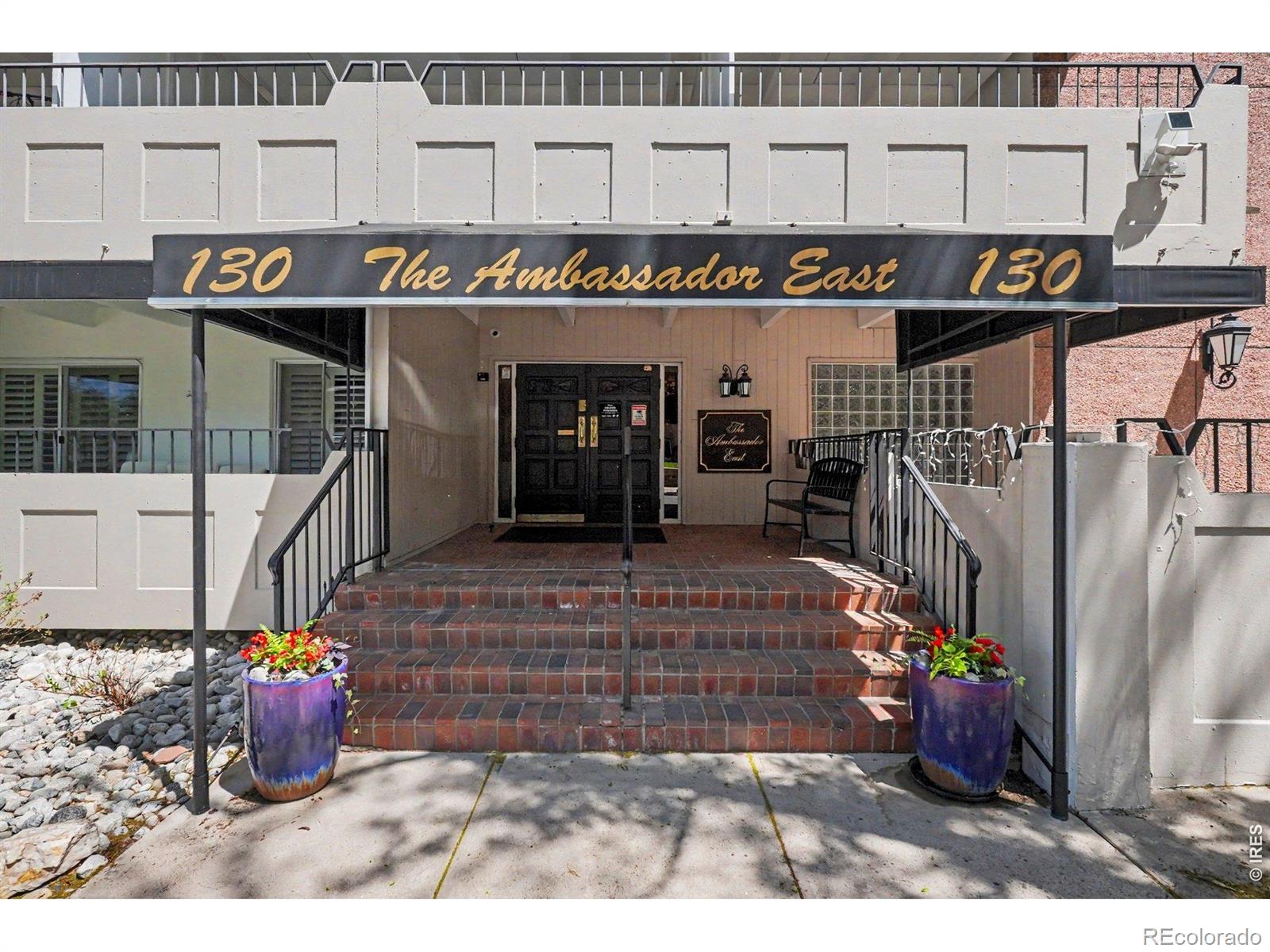 MLS Image #5 for 130 n pearl street,denver, Colorado