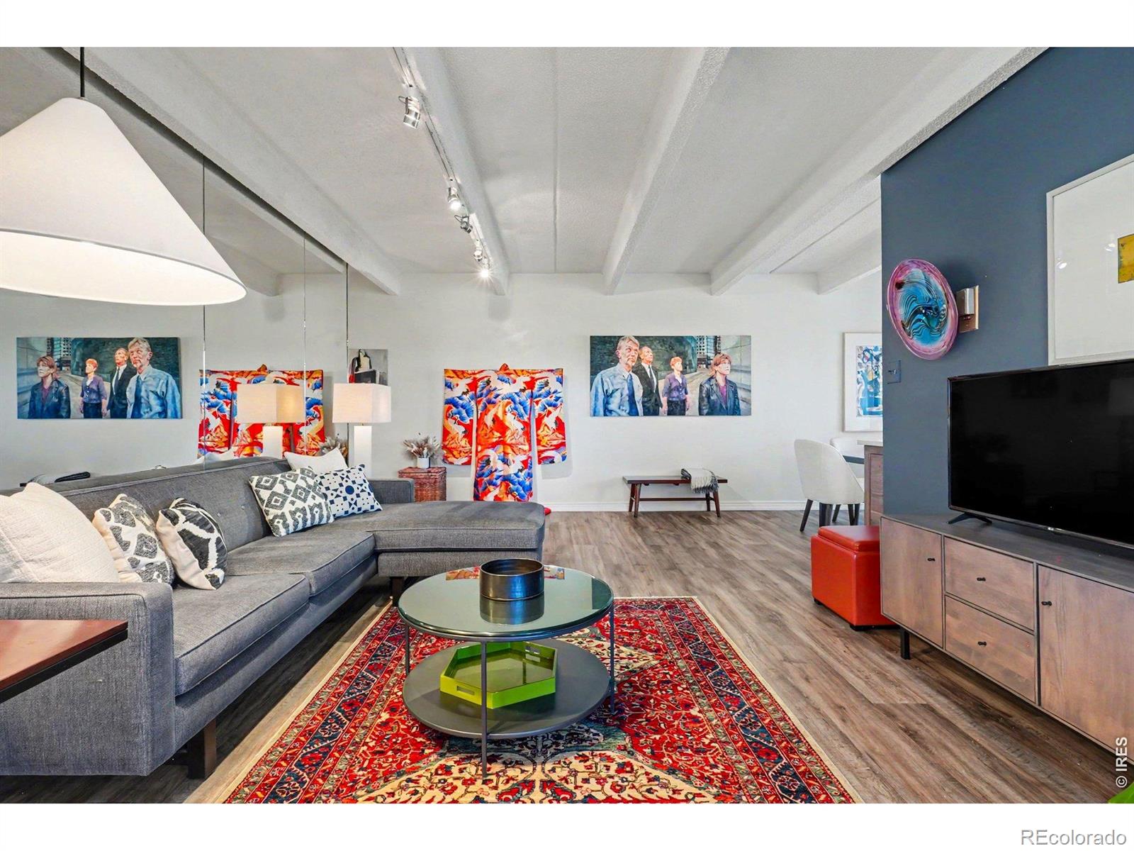 MLS Image #6 for 130 n pearl street,denver, Colorado
