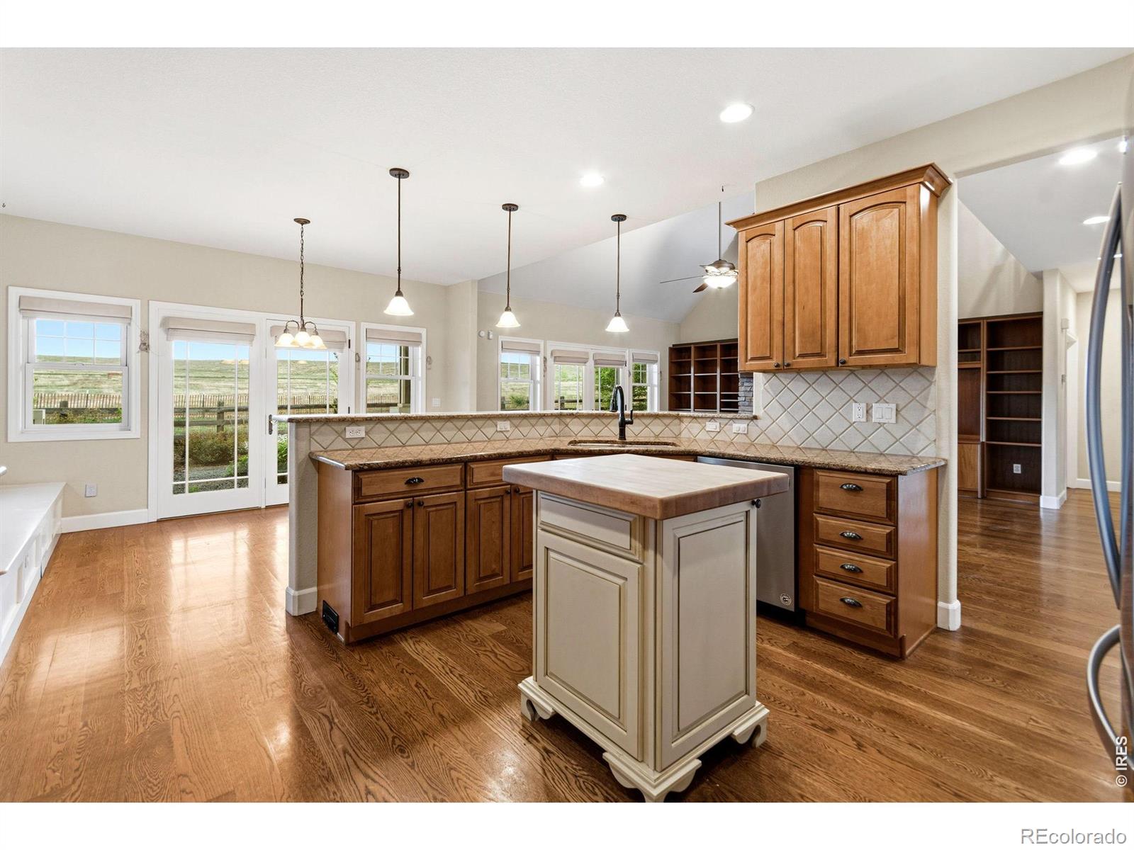 MLS Image #12 for 11710 w 106th place,westminster, Colorado