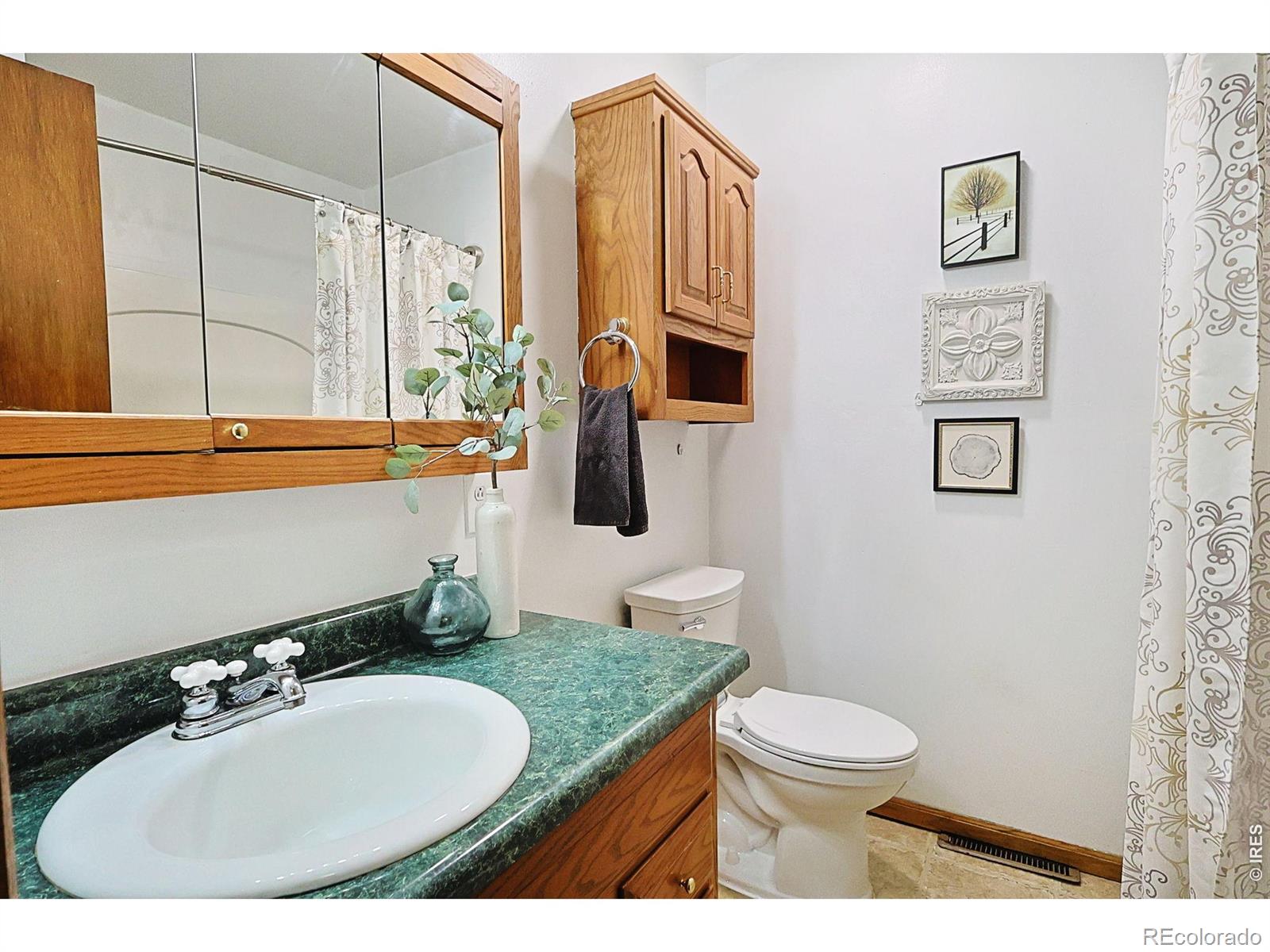 MLS Image #9 for 2713  19th st rd,greeley, Colorado