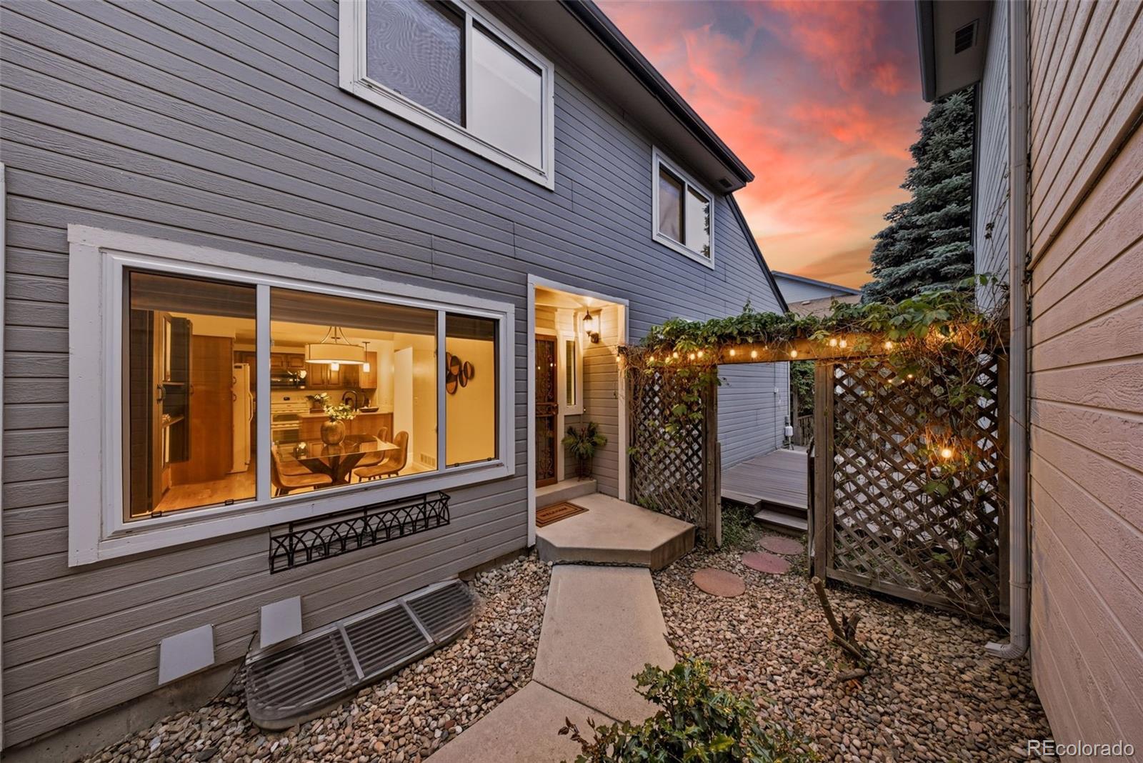 MLS Image #28 for 2212 s nome court,aurora, Colorado