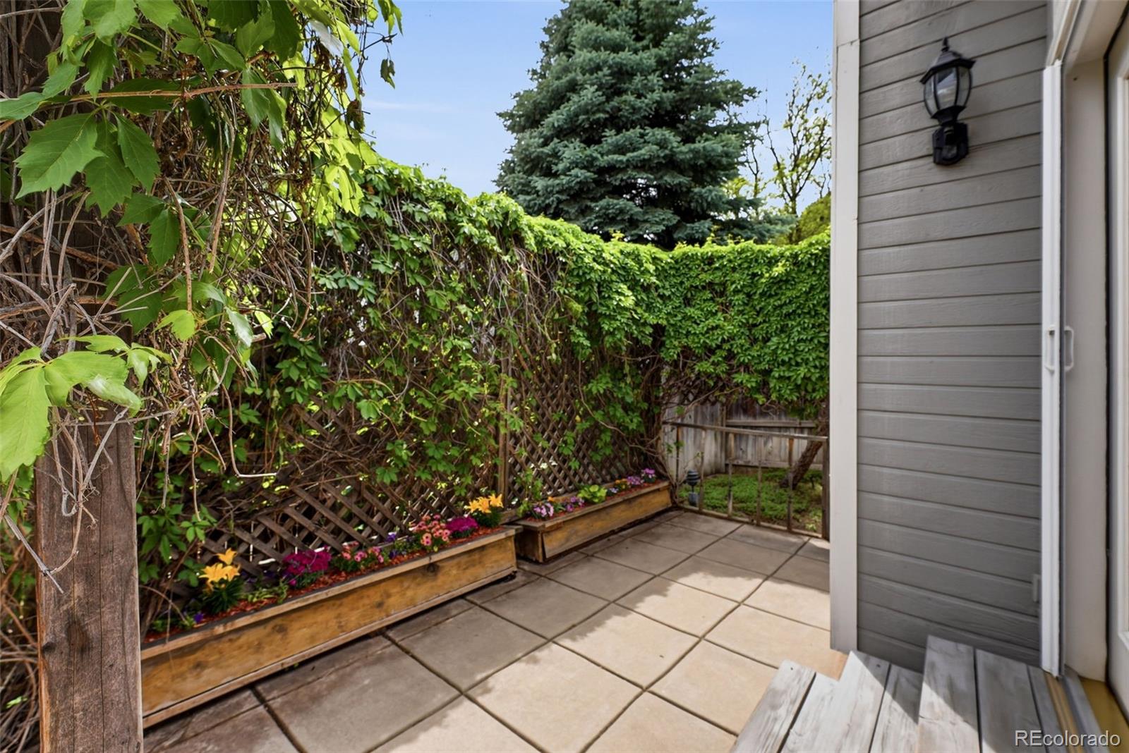 MLS Image #31 for 2212 s nome court,aurora, Colorado