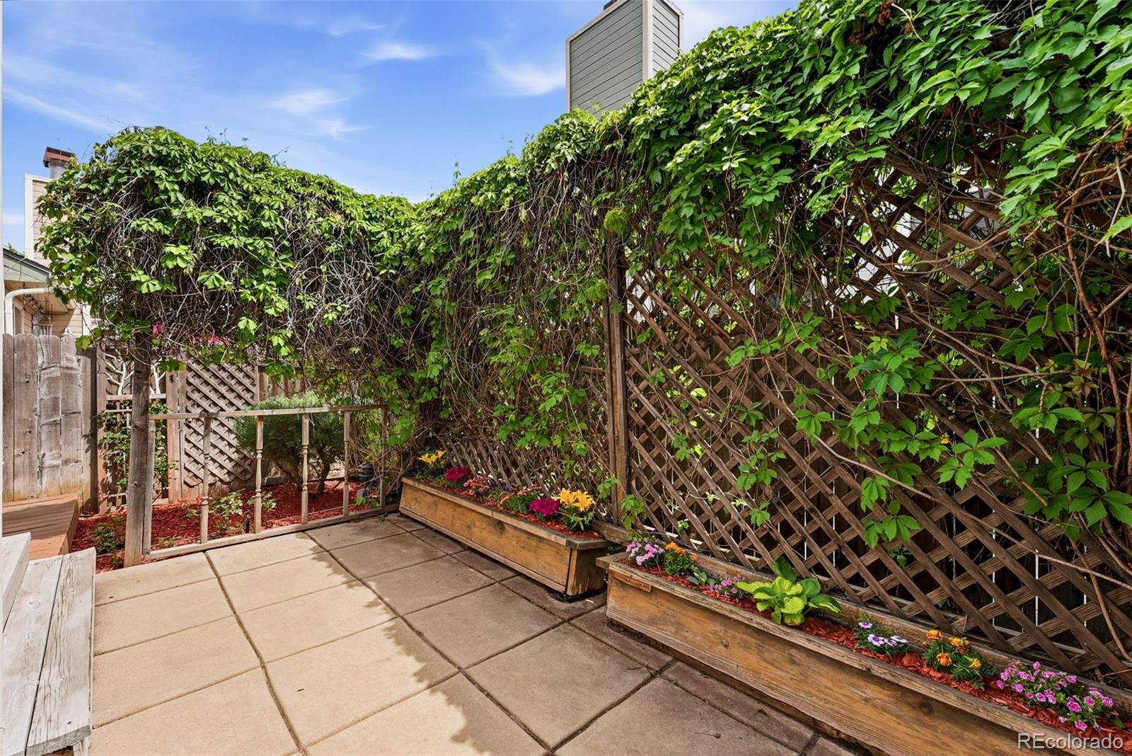 MLS Image #32 for 2212 s nome court,aurora, Colorado