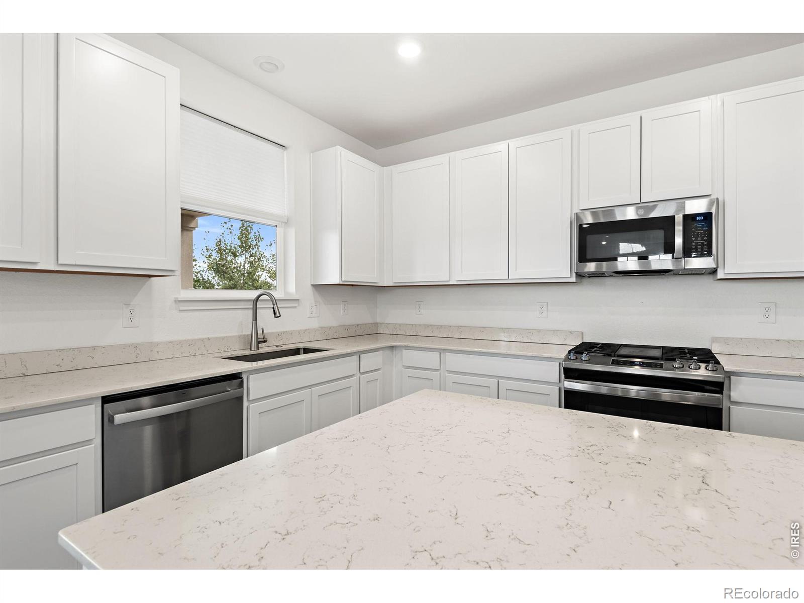 MLS Image #14 for 1884  myron court,erie, Colorado