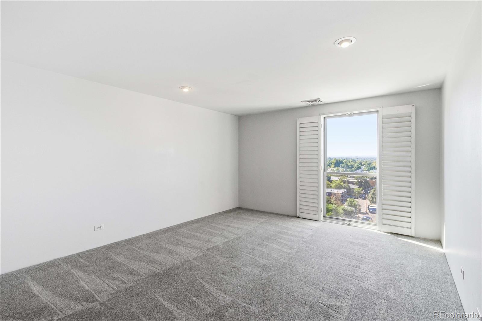 MLS Image #23 for 130 n pearl street,denver, Colorado