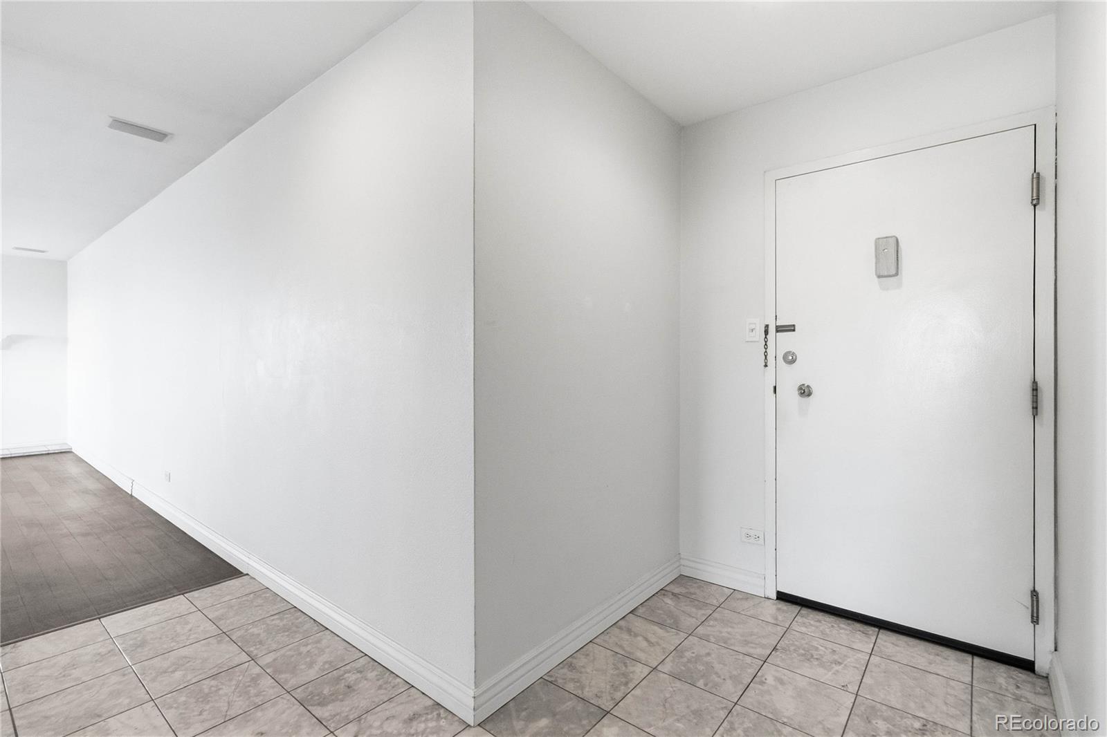 MLS Image #31 for 130 n pearl street,denver, Colorado