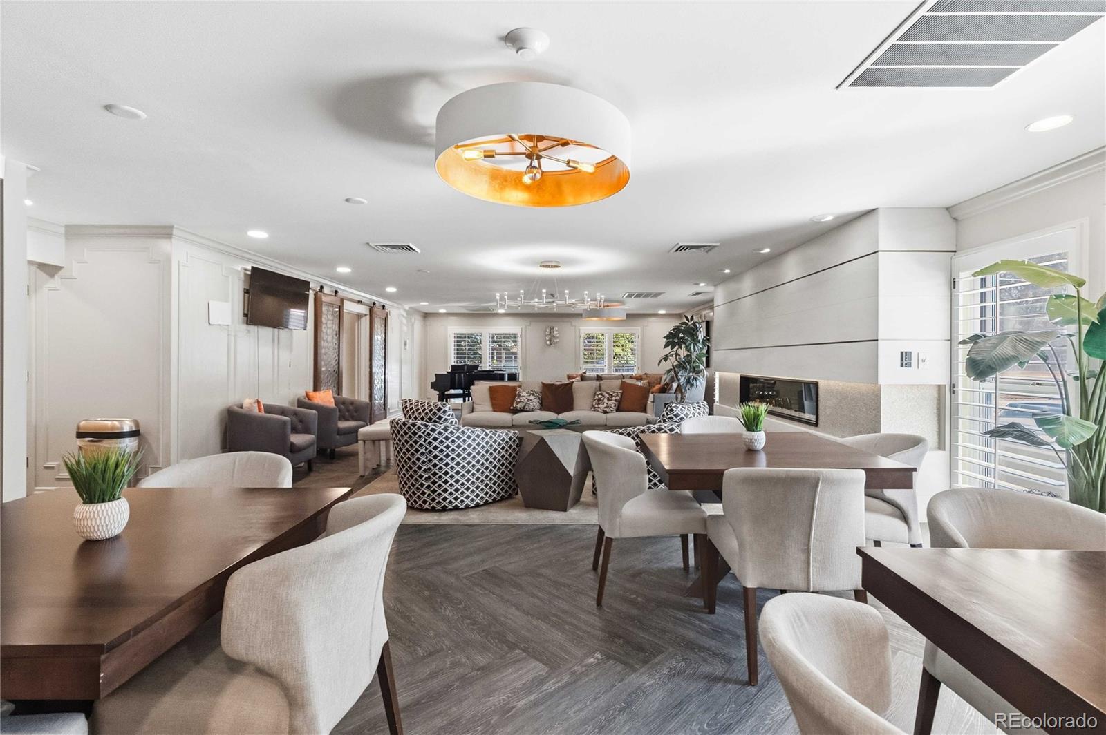 MLS Image #41 for 130 n pearl street,denver, Colorado