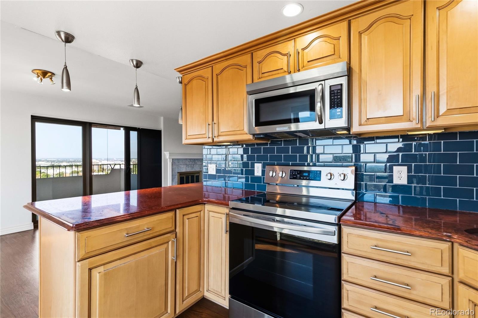 MLS Image #8 for 130 n pearl street,denver, Colorado