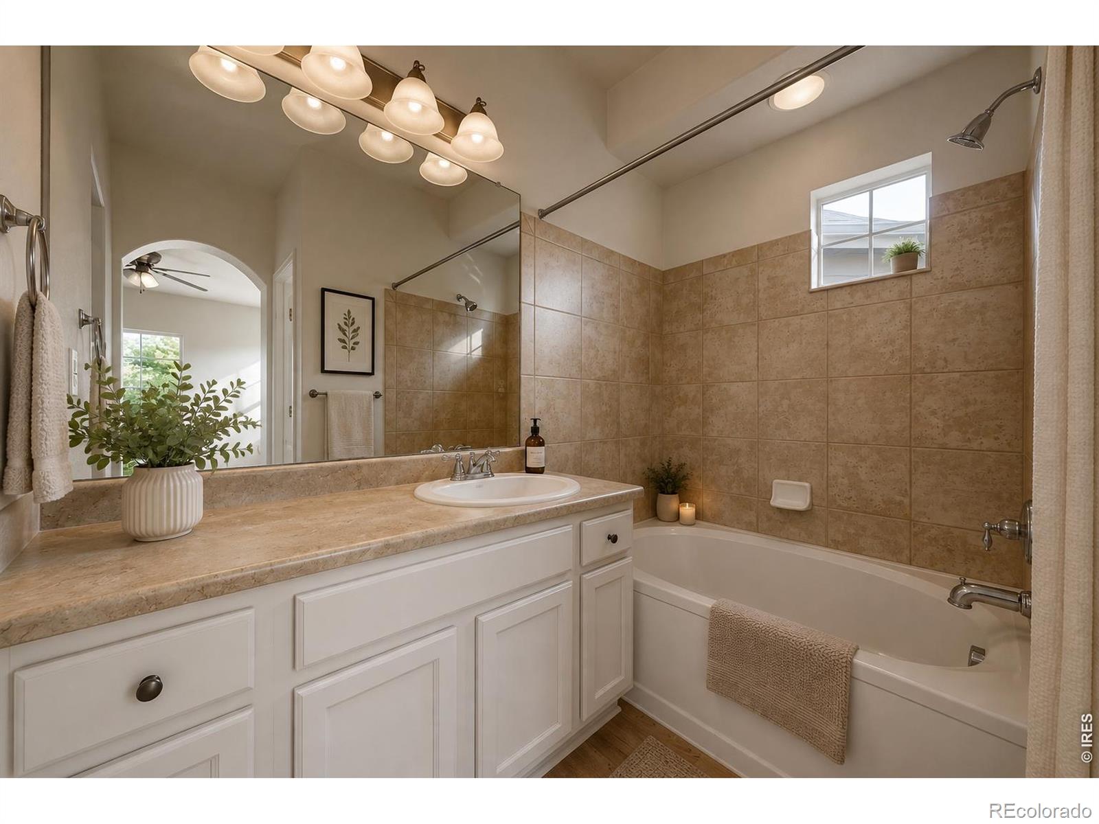 MLS Image #9 for 13002  grant circle ,thornton, Colorado