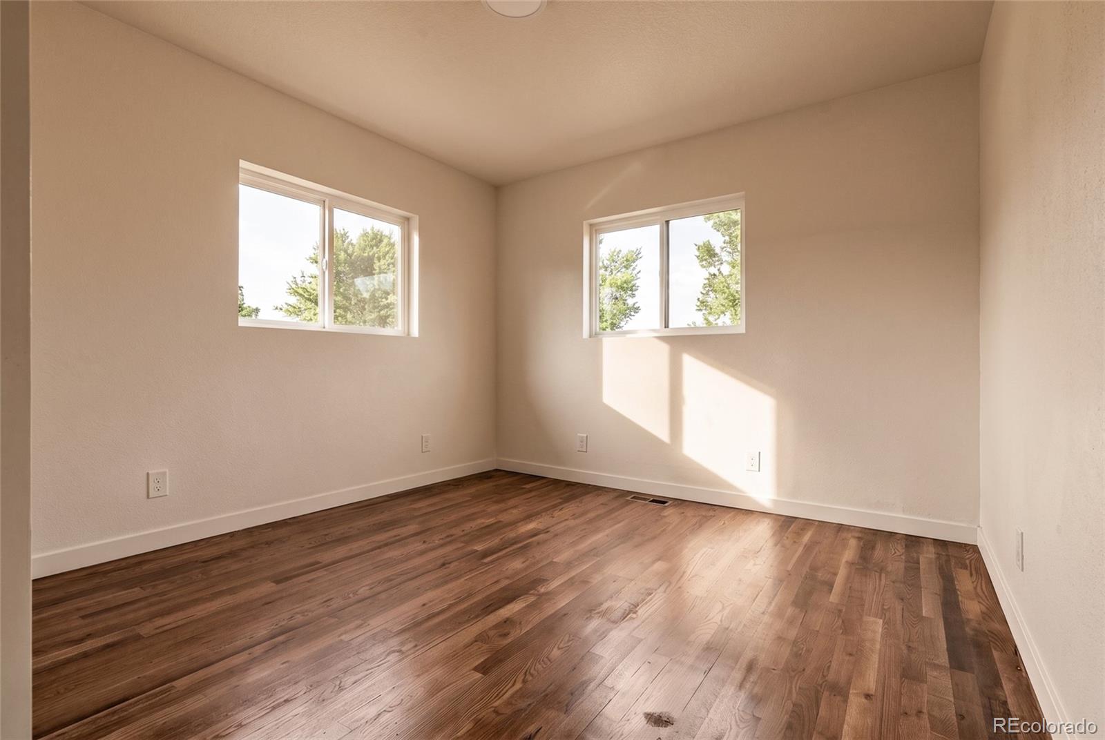 MLS Image #23 for 1985  fenton street,denver, Colorado