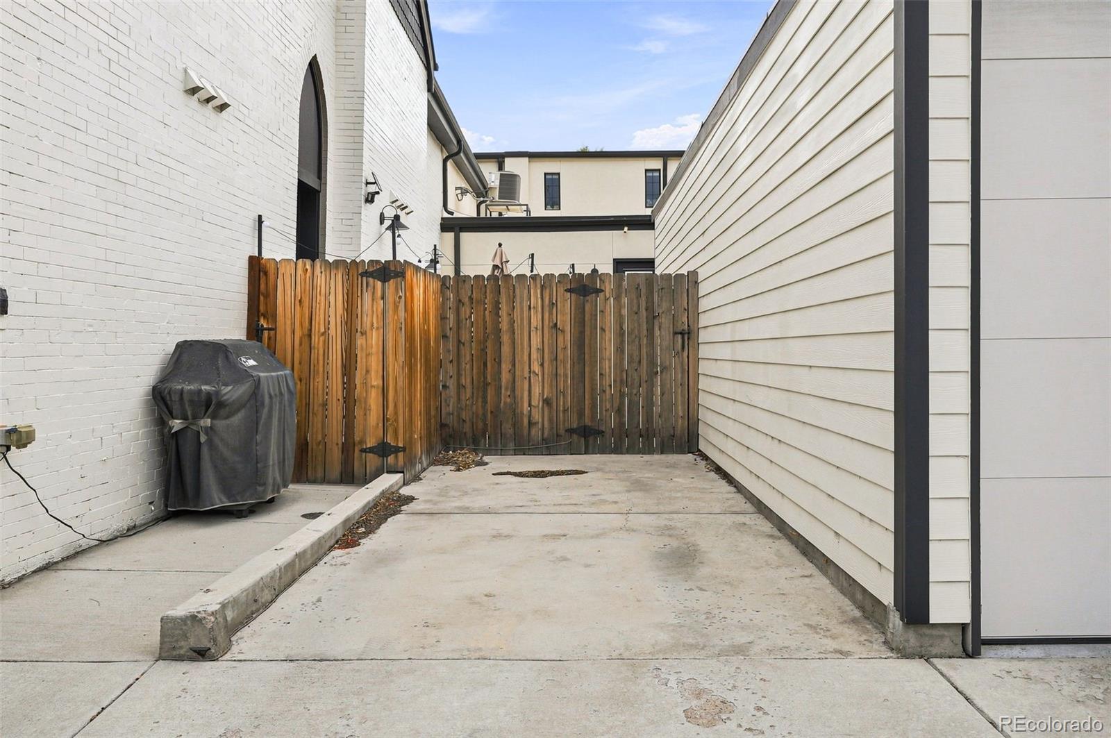 MLS Image #22 for 475 n galapago street,denver, Colorado