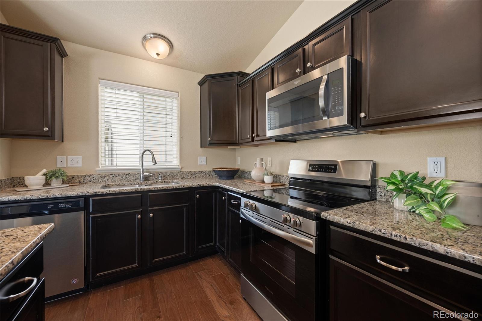 MLS Image #8 for 6005  clarence drive,windsor, Colorado