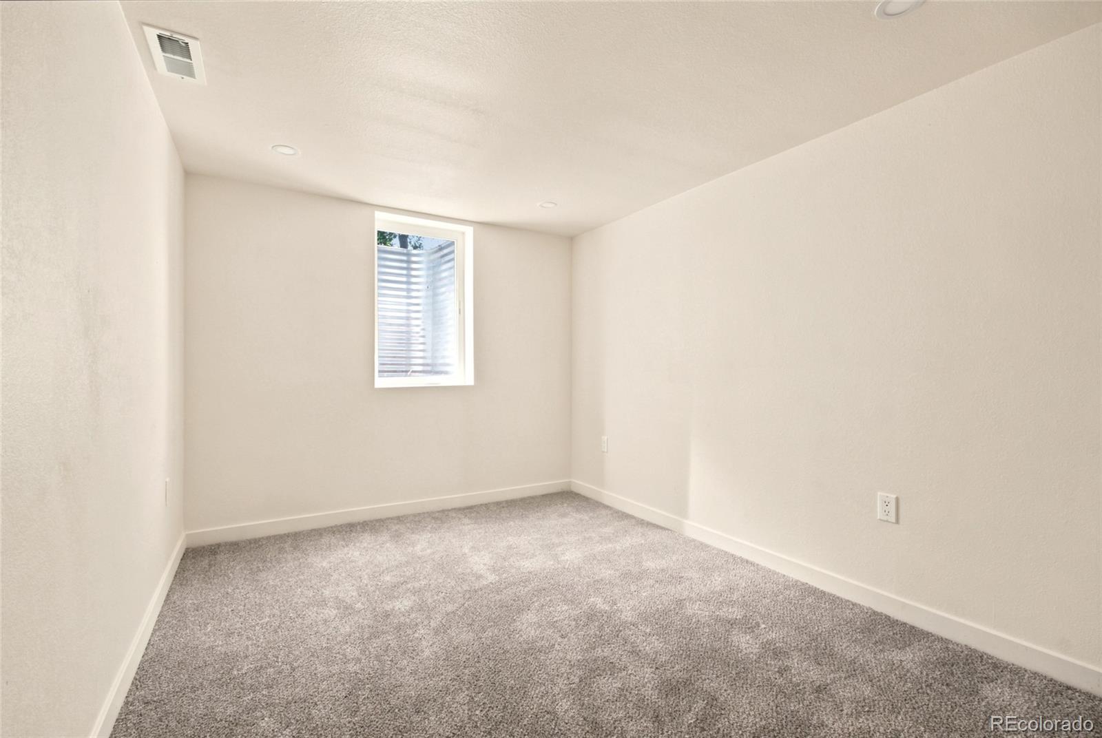 MLS Image #17 for 3280  leyden street,denver, Colorado