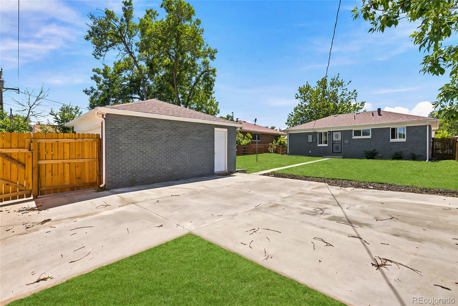 MLS Image #21 for 3280  leyden street,denver, Colorado