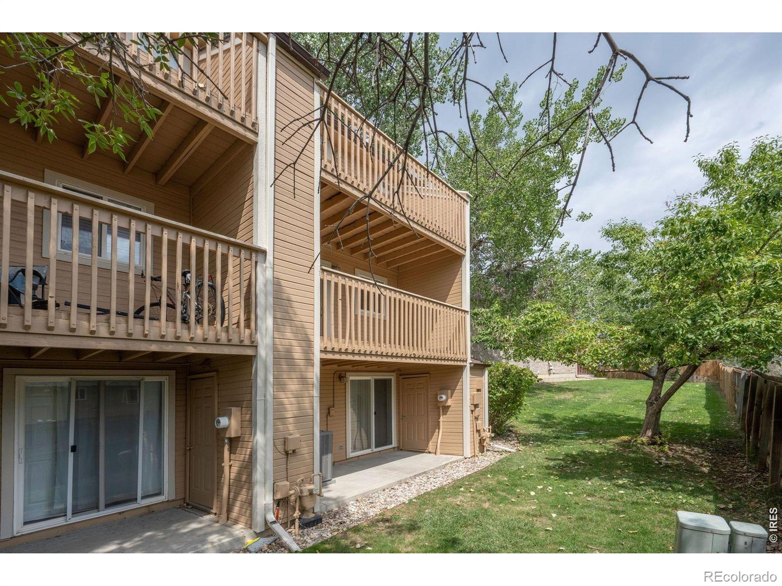 MLS Image #34 for 150  pheasant run,louisville, Colorado