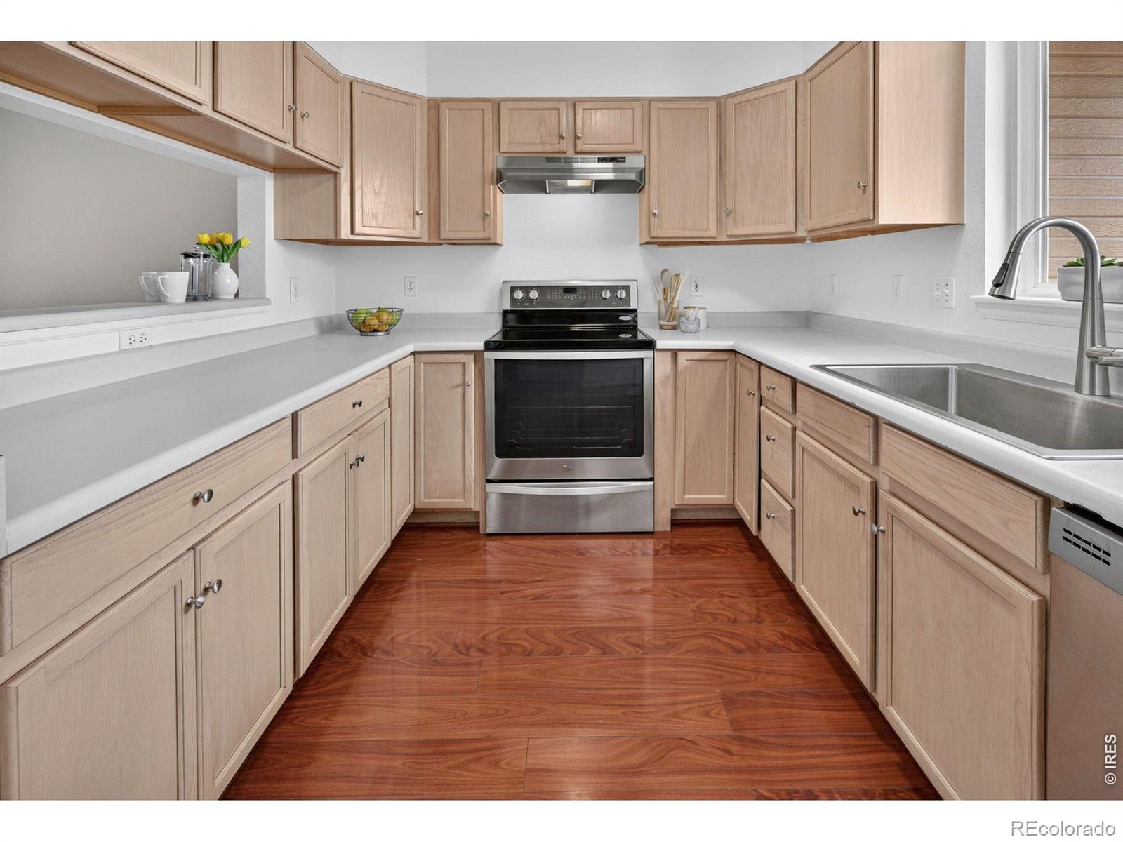 MLS Image #7 for 150  pheasant run,louisville, Colorado