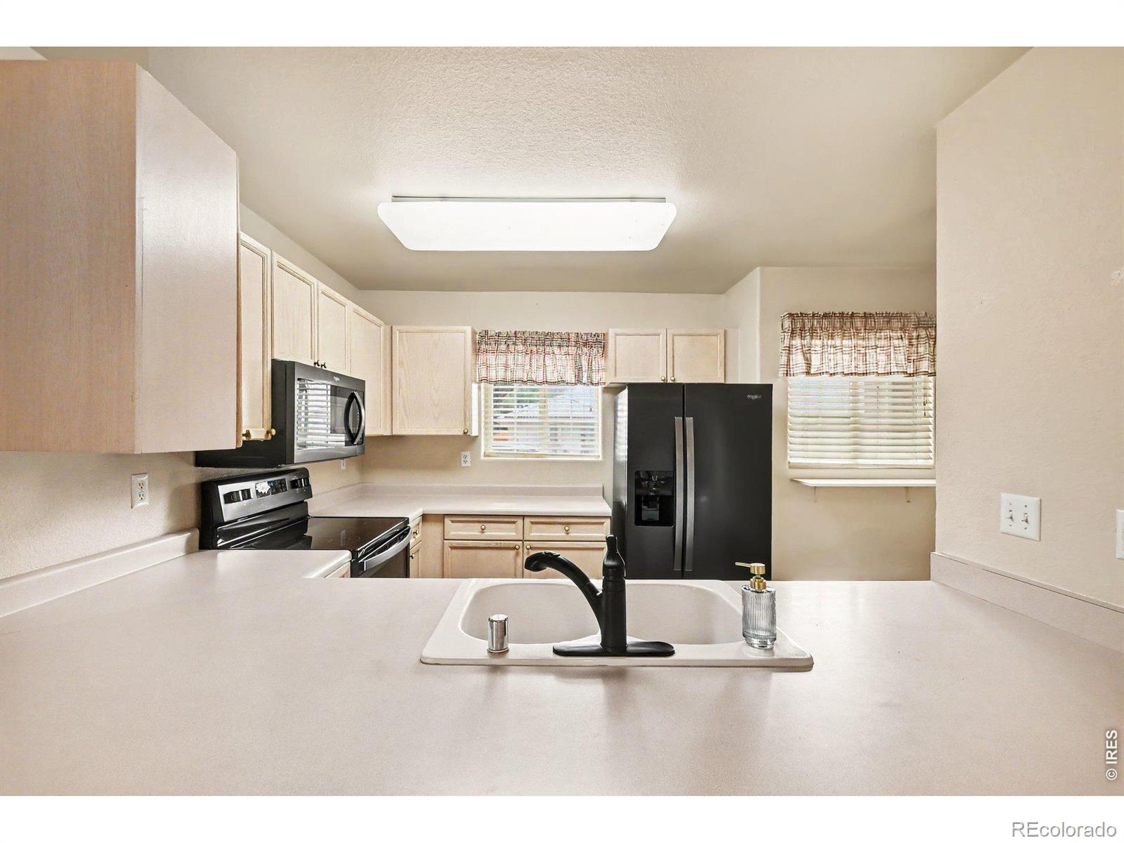 MLS Image #11 for 5124 w 11th street,greeley, Colorado