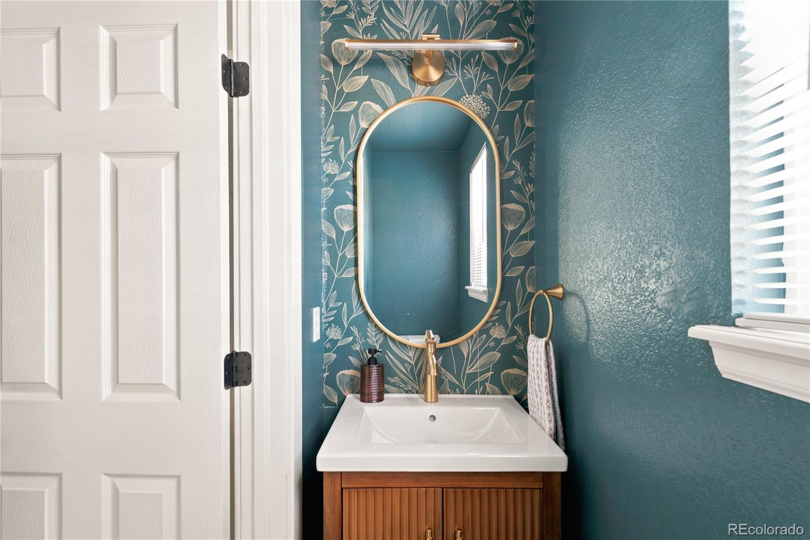 MLS Image #16 for 14310  kevin court,broomfield, Colorado