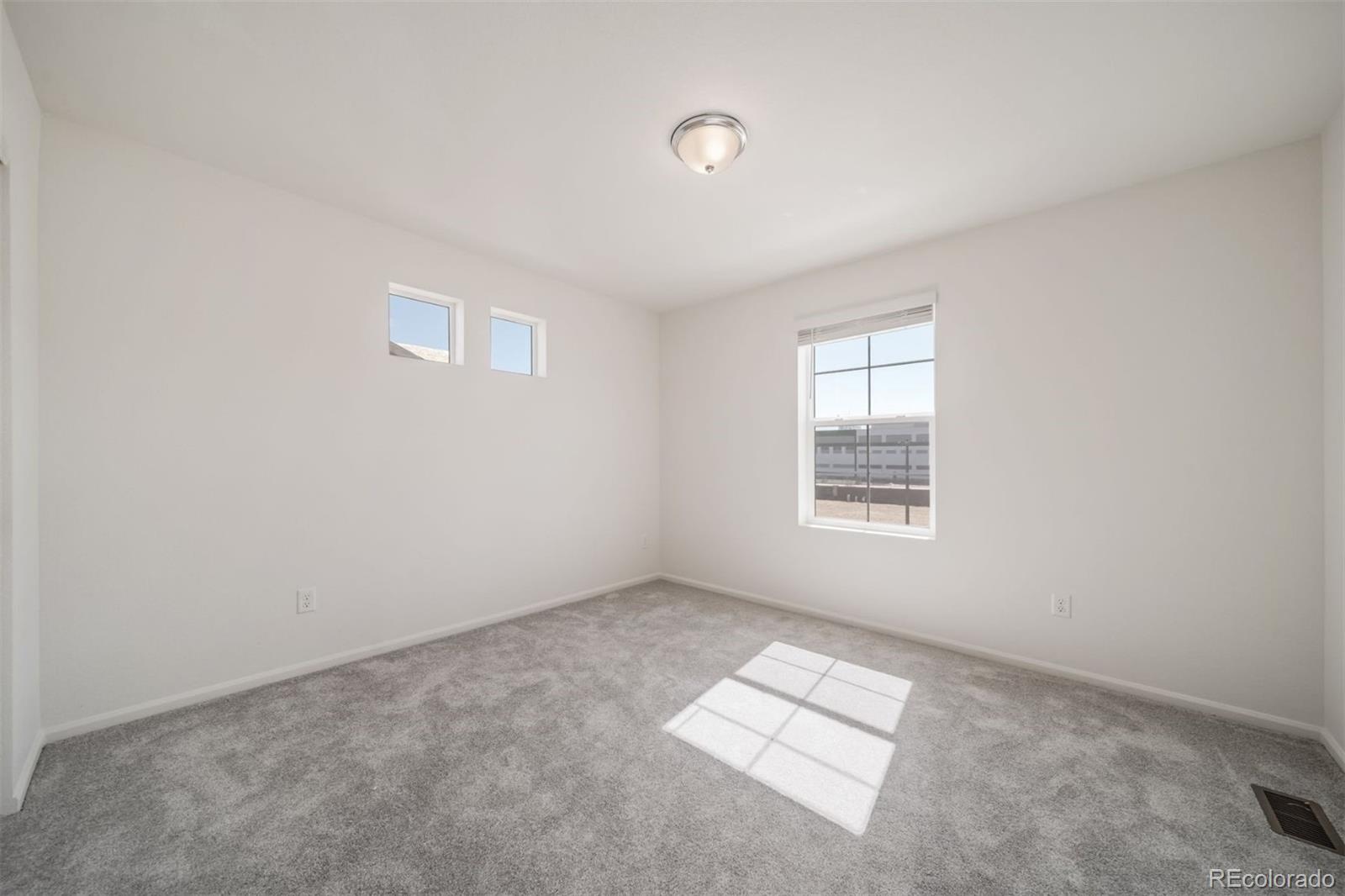 MLS Image #19 for 3943 n rome street,aurora, Colorado