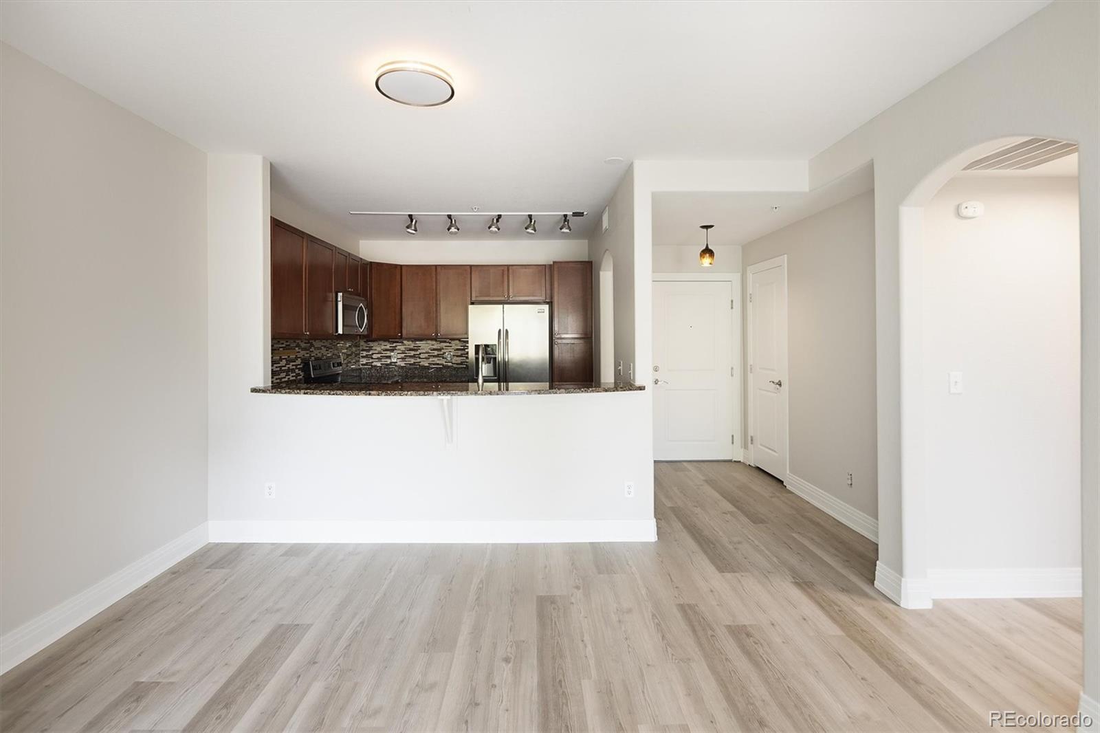 MLS Image #5 for 9079 e panorama circle 413,englewood, Colorado
