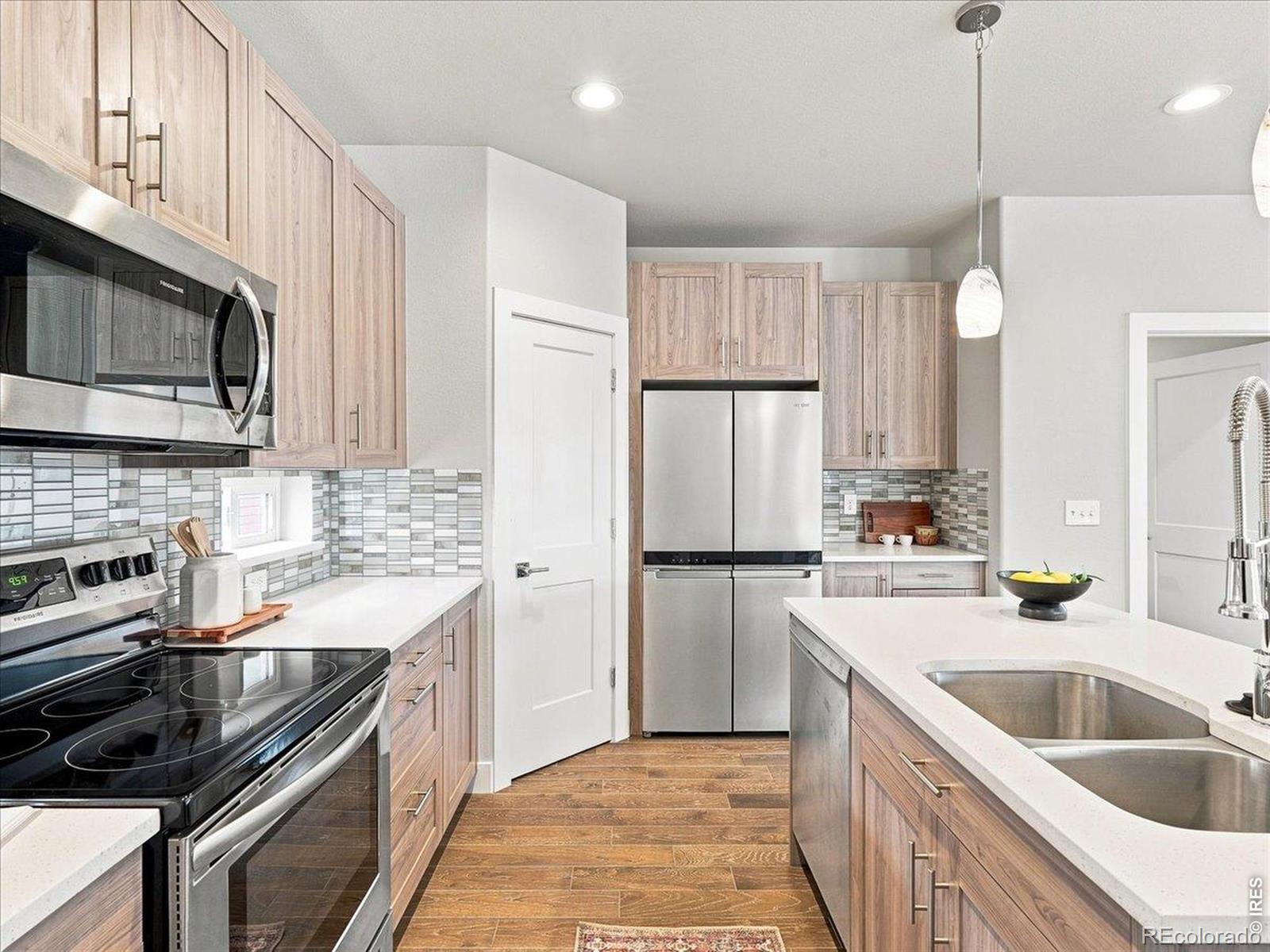 MLS Image #14 for 1507  gard drive,loveland, Colorado