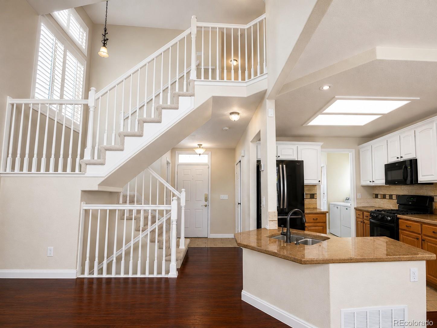 MLS Image #6 for 12748 e wyoming circle,aurora, Colorado