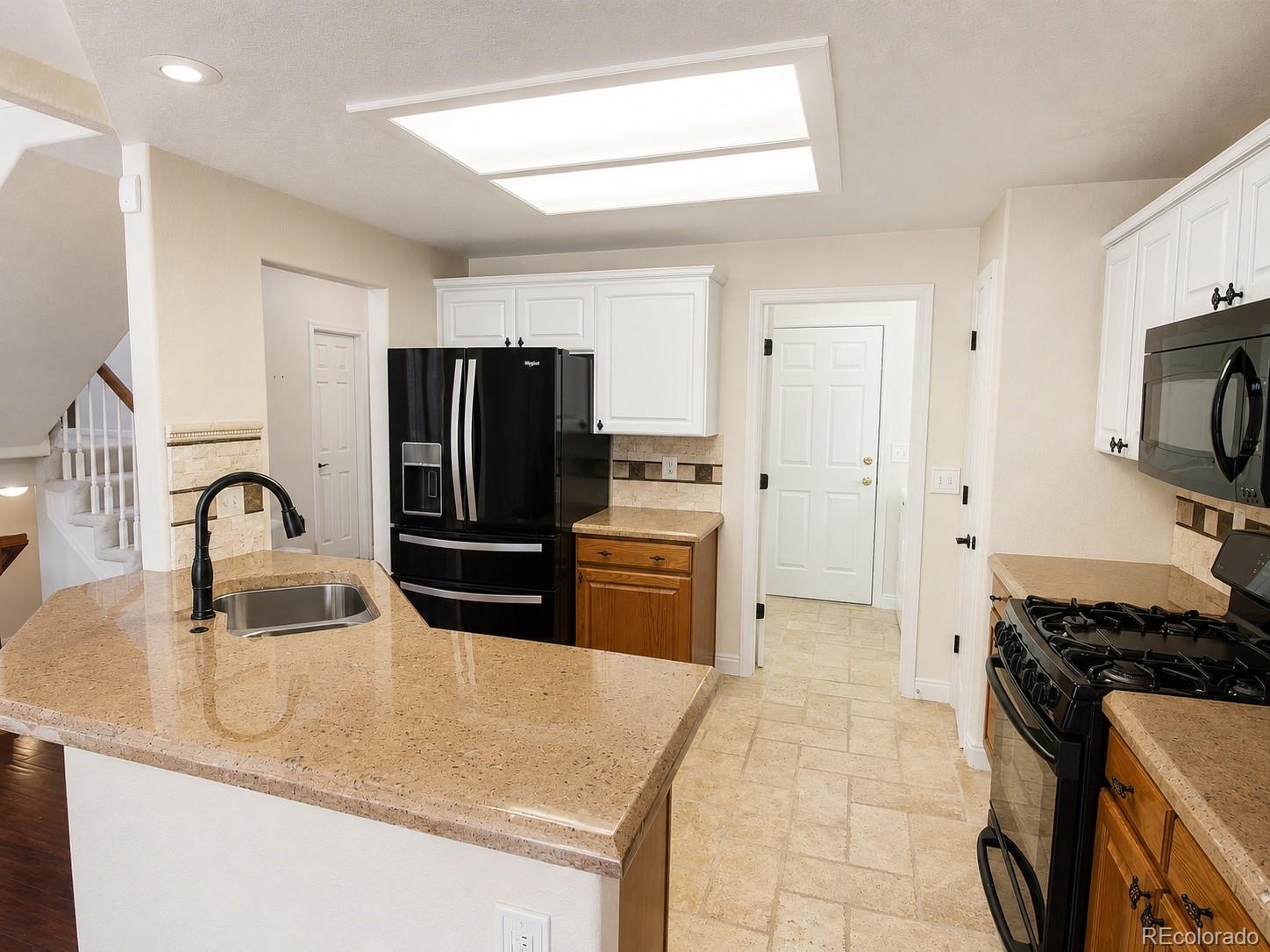 MLS Image #9 for 12748 e wyoming circle,aurora, Colorado