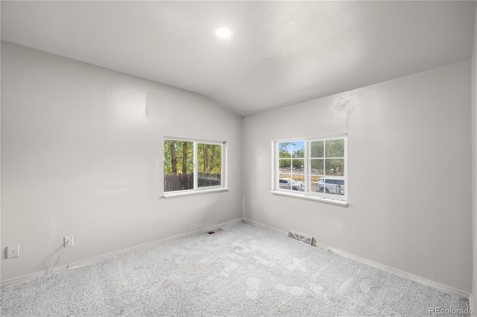 MLS Image #12 for 801  hooker street,denver, Colorado