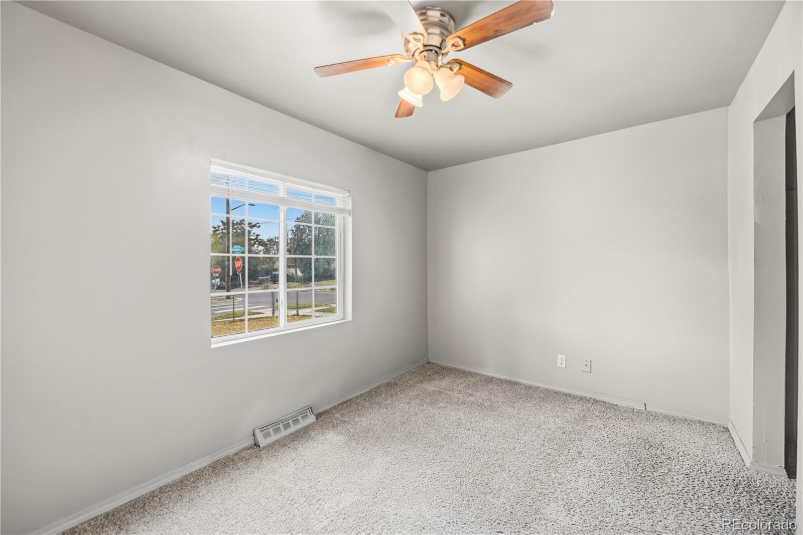 MLS Image #17 for 801  hooker street,denver, Colorado