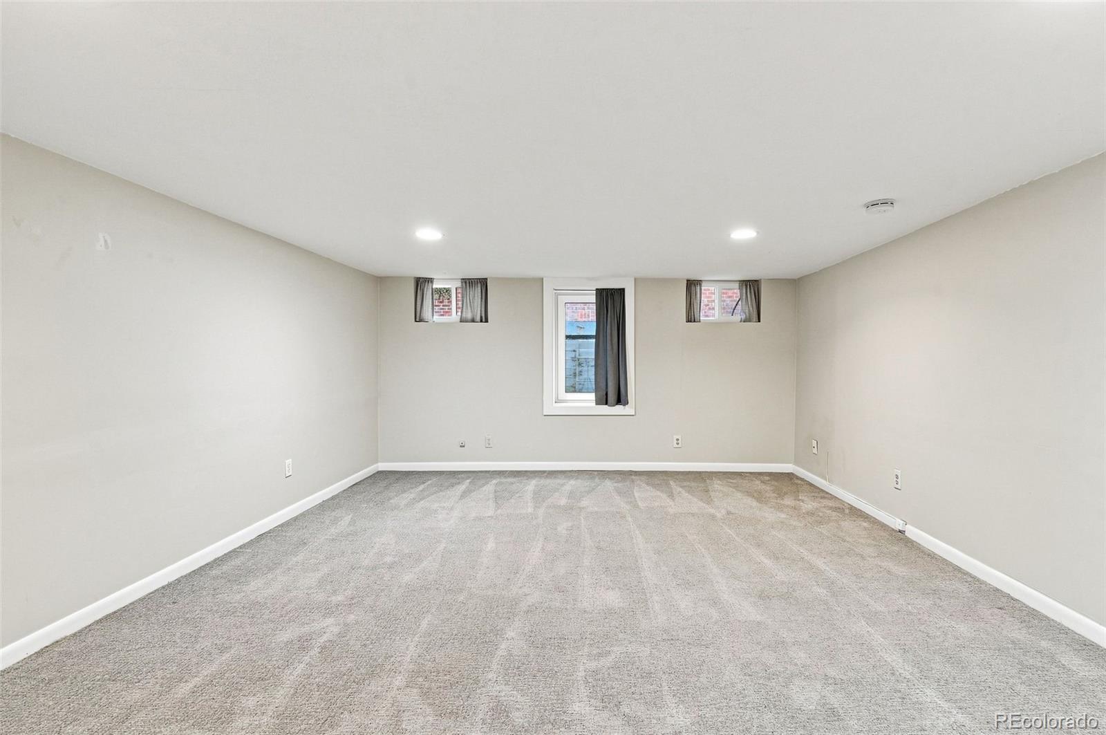 MLS Image #22 for 2045 s sherman street,denver, Colorado