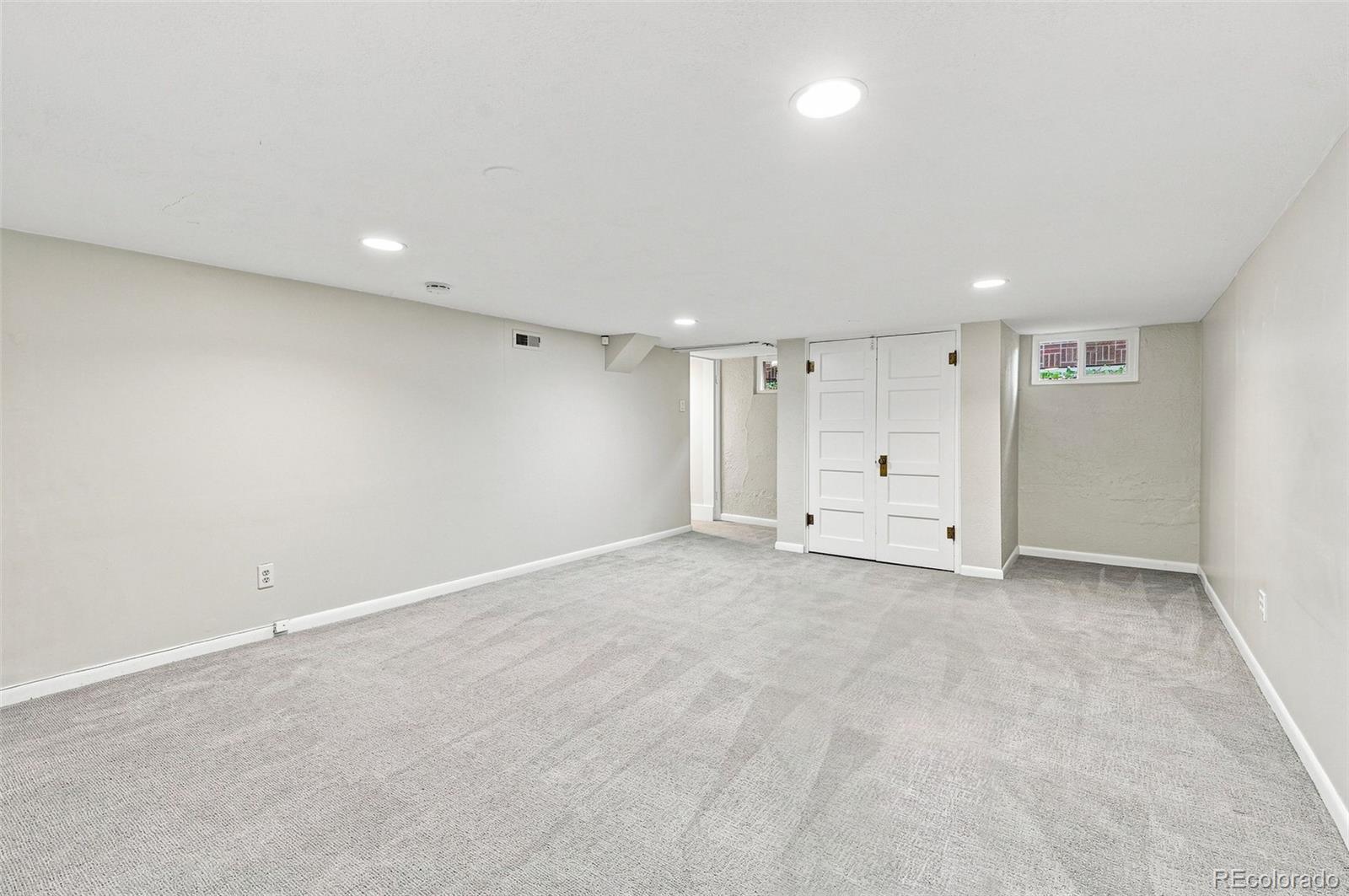 MLS Image #23 for 2045 s sherman street,denver, Colorado