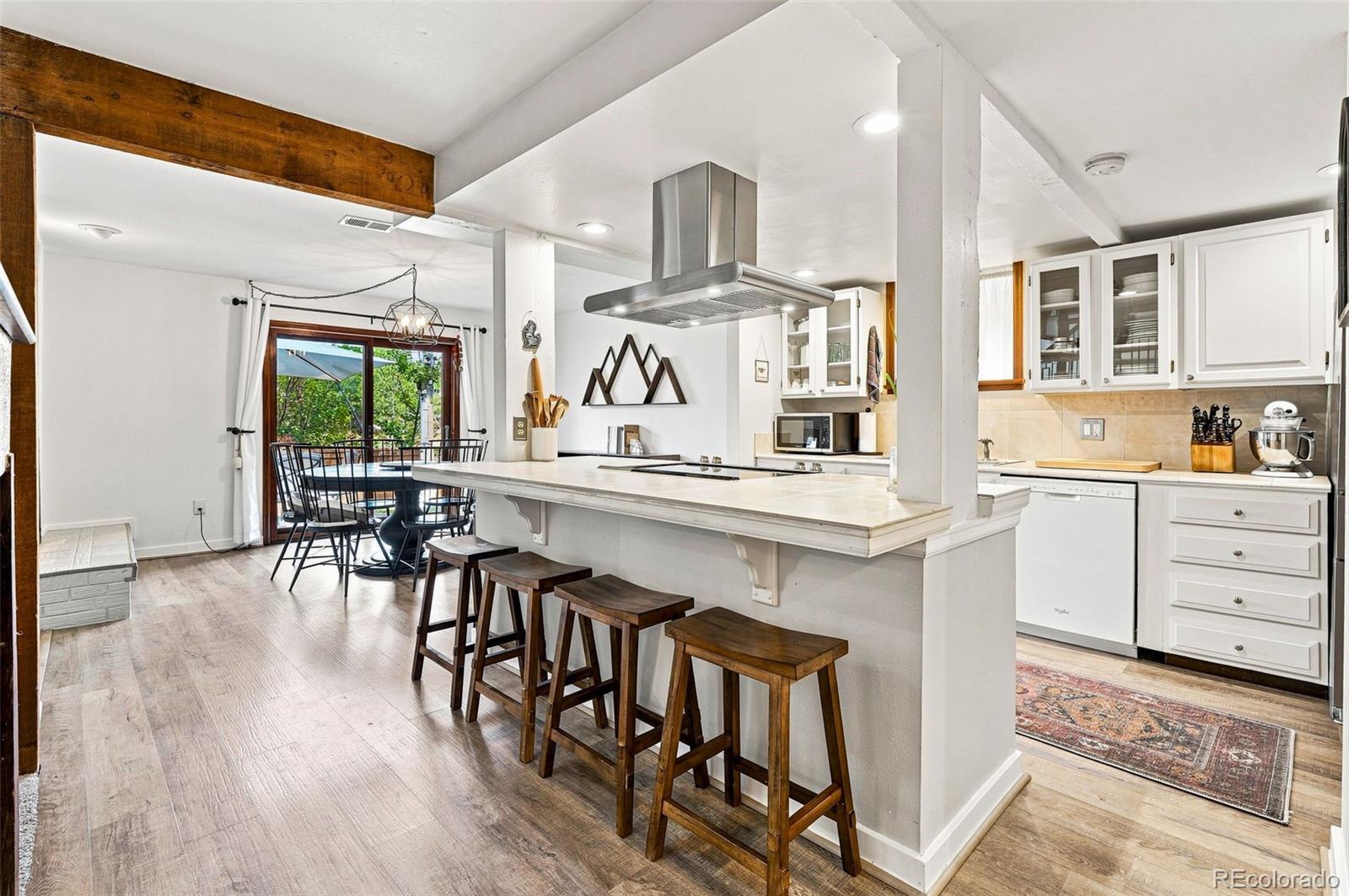 MLS Image #13 for 8009 s niagara way,englewood, Colorado