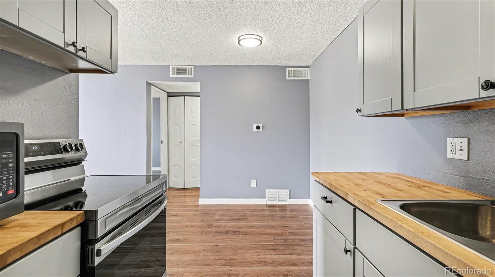 MLS Image #10 for 10211  ura lane 205,thornton, Colorado