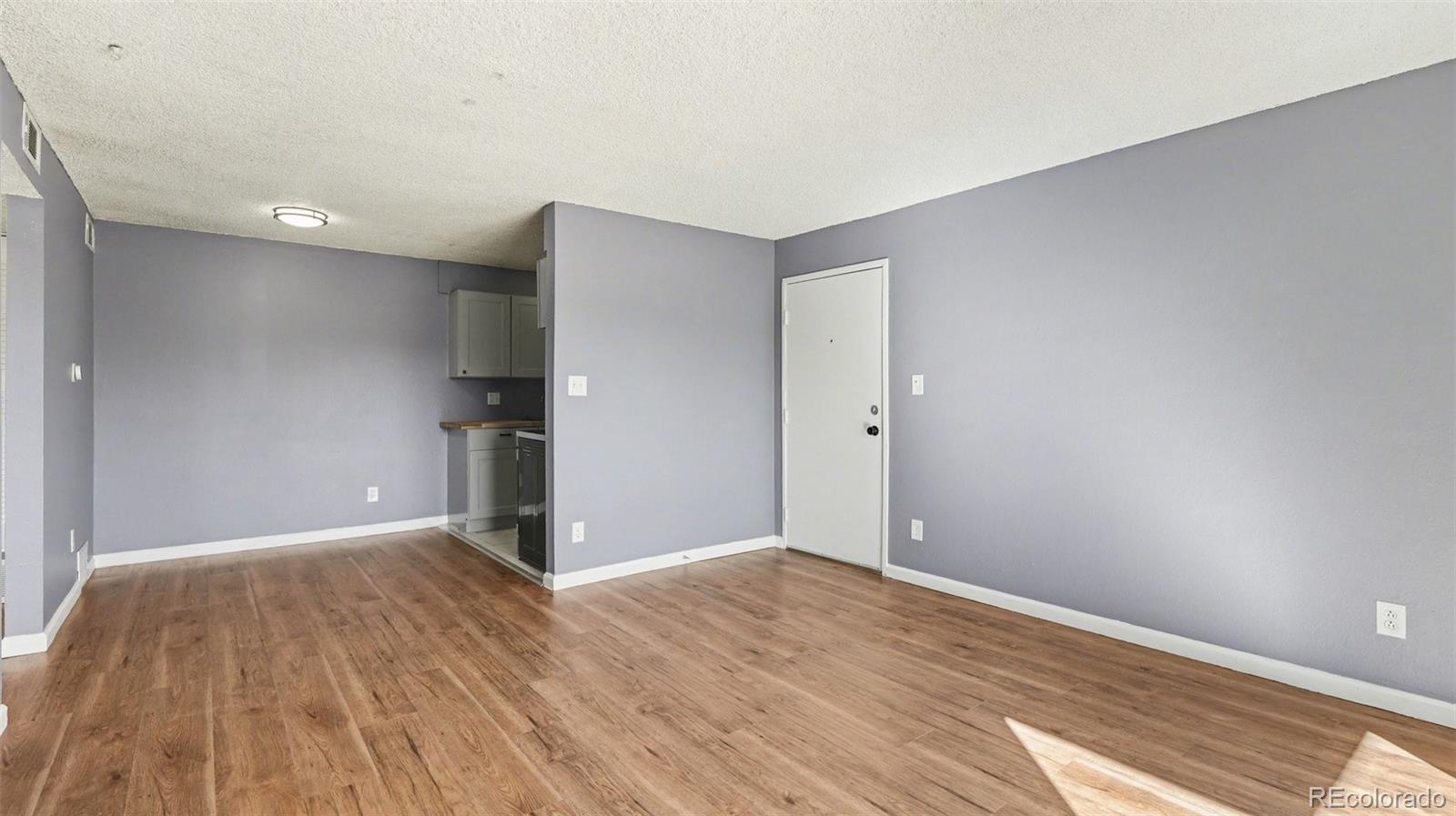 MLS Image #7 for 10211  ura lane 205,thornton, Colorado
