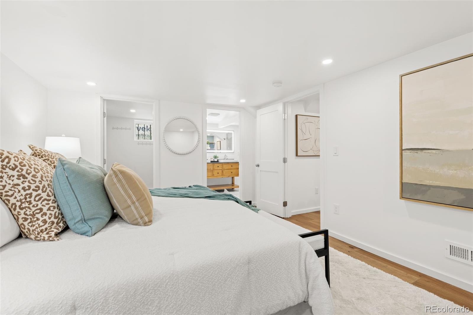 MLS Image #21 for 2628 n josephine street,denver, Colorado