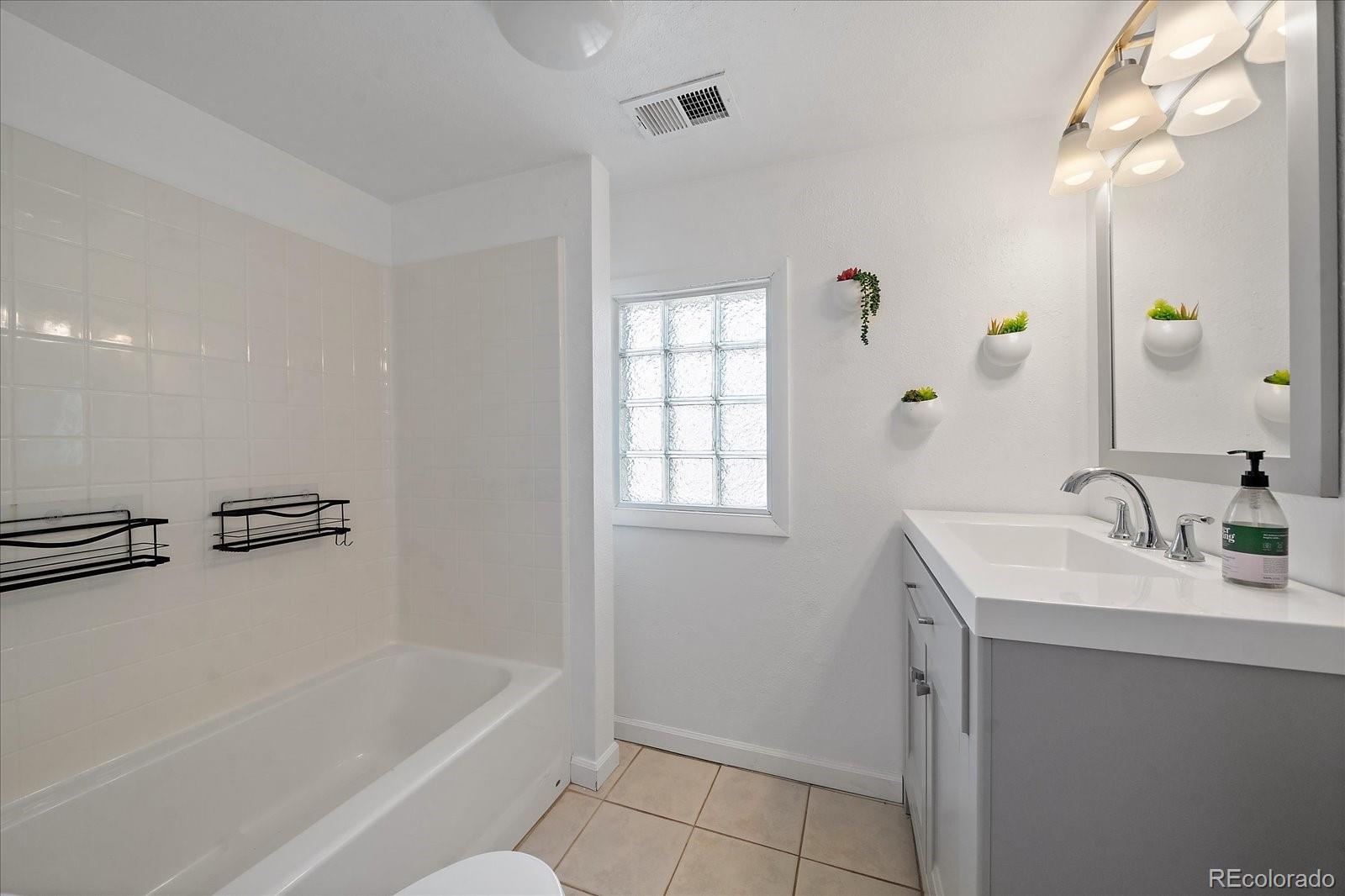 MLS Image #15 for 2001 w wesley avenue,englewood, Colorado