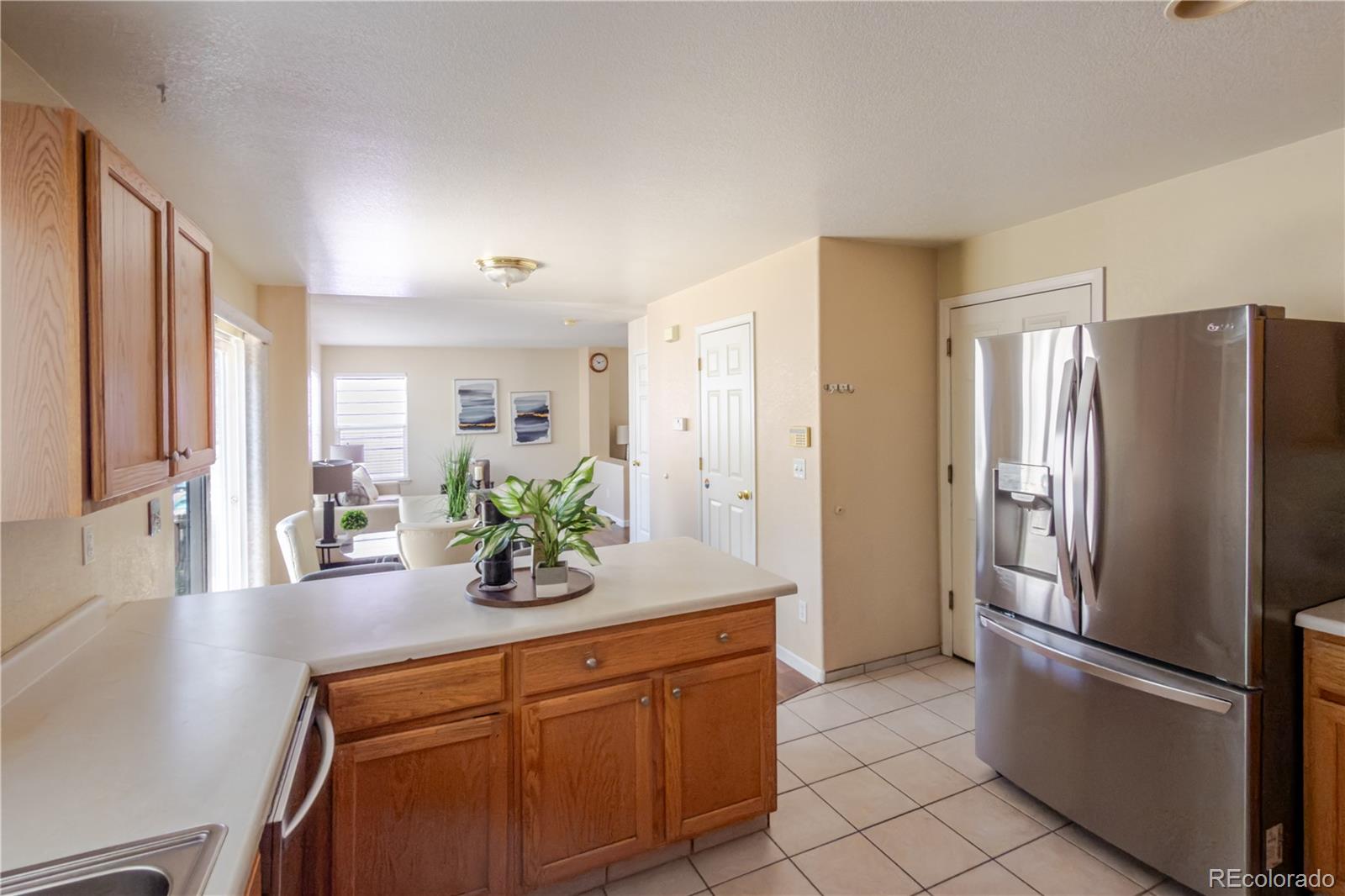 MLS Image #12 for 8477  jason court,denver, Colorado