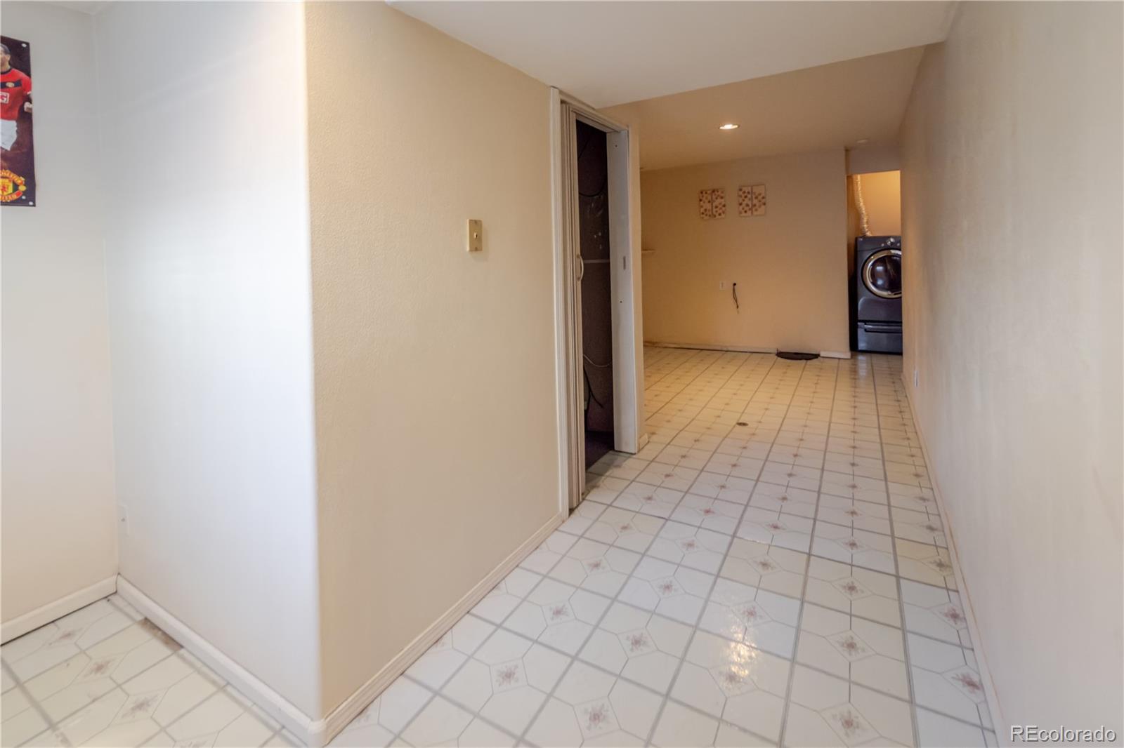 MLS Image #31 for 8477  jason court,denver, Colorado