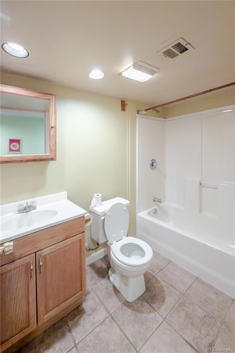MLS Image #36 for 8477  jason court,denver, Colorado