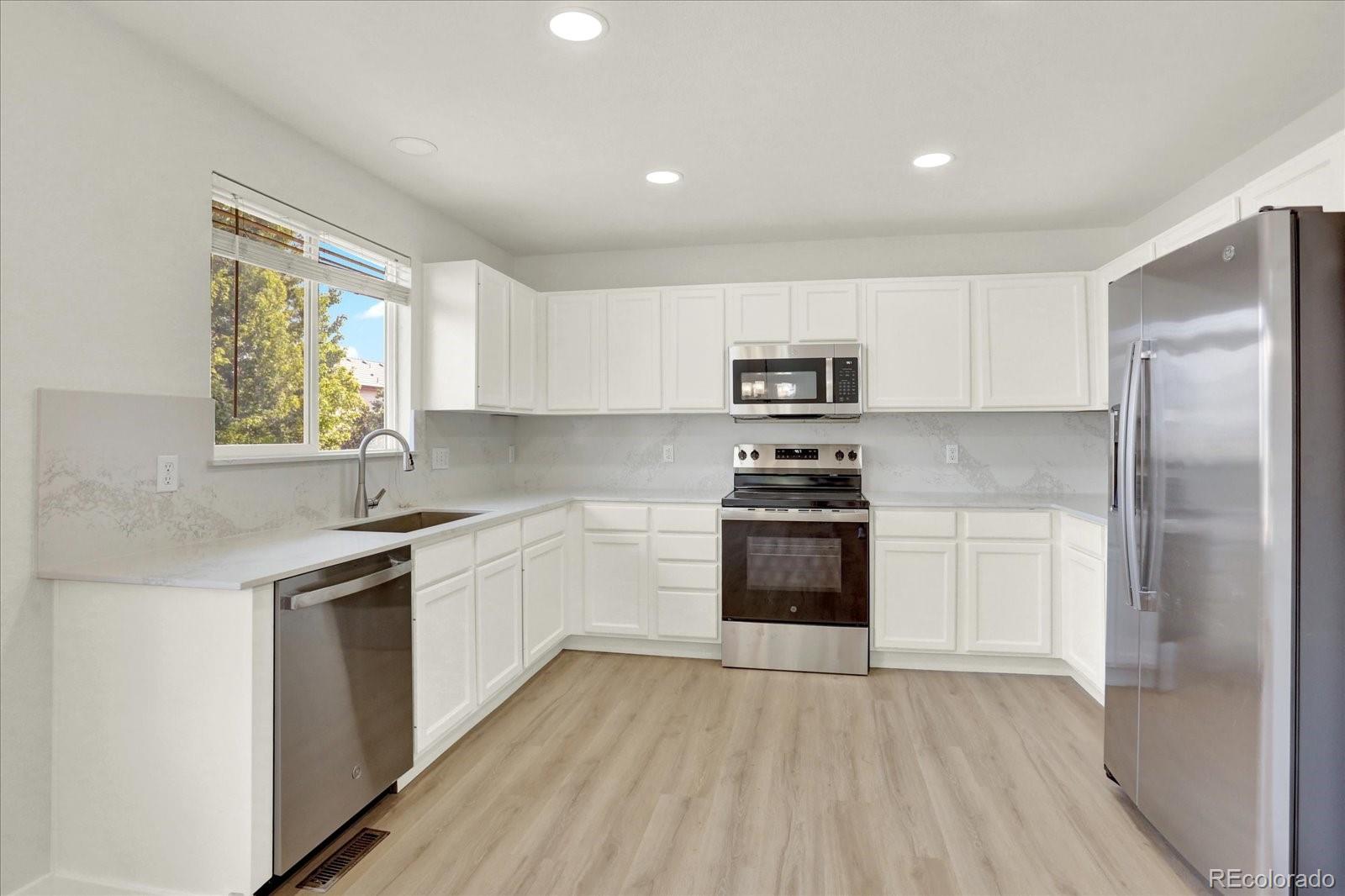 MLS Image #6 for 21121 e belleview place,aurora, Colorado