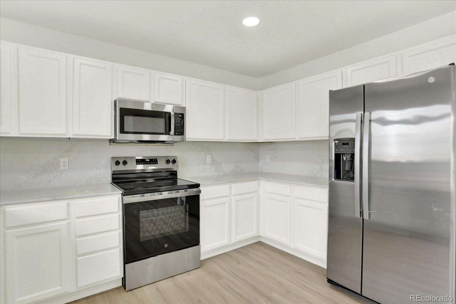 MLS Image #8 for 21121 e belleview place,aurora, Colorado