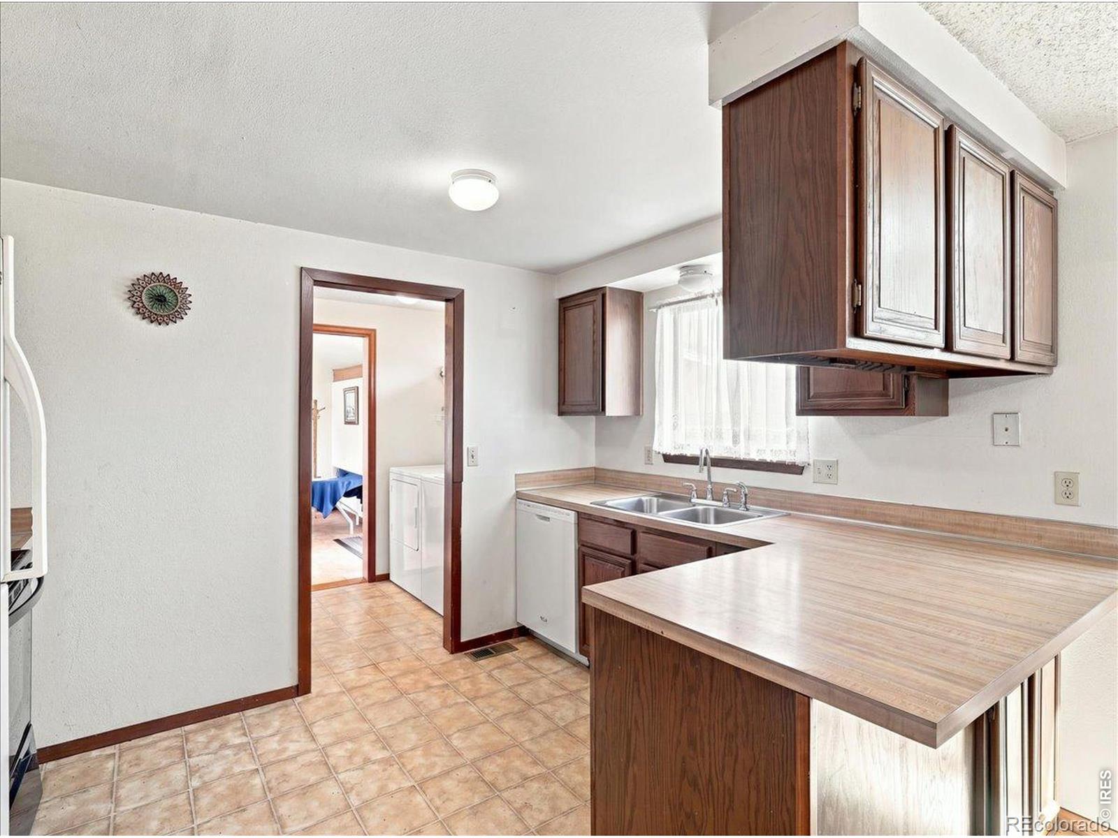 MLS Image #12 for 23600  county road 1 ,loveland, Colorado
