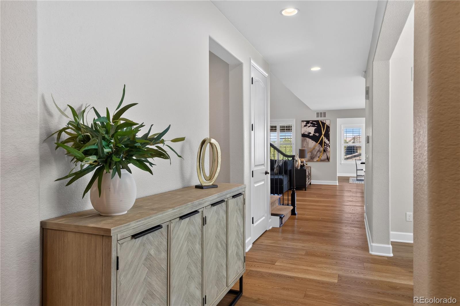 MLS Image #12 for 255  maplehurst point,highlands ranch, Colorado