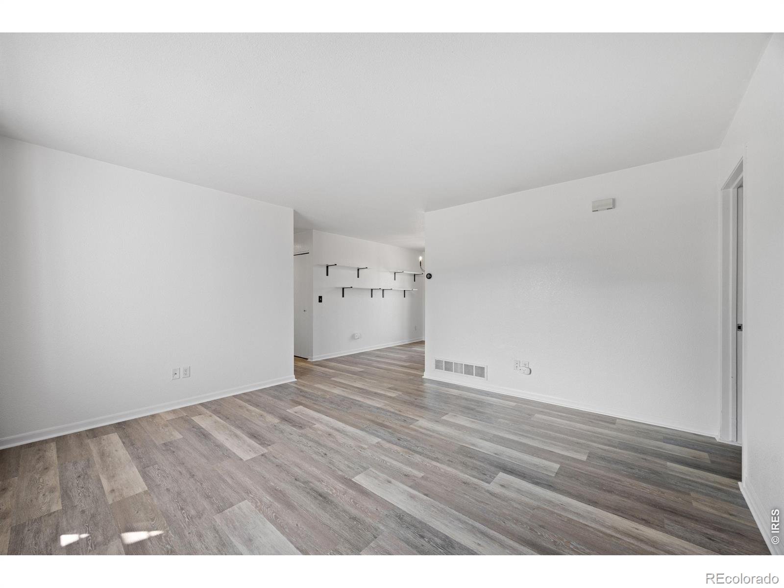 MLS Image #11 for 4181  la veta drive,loveland, Colorado