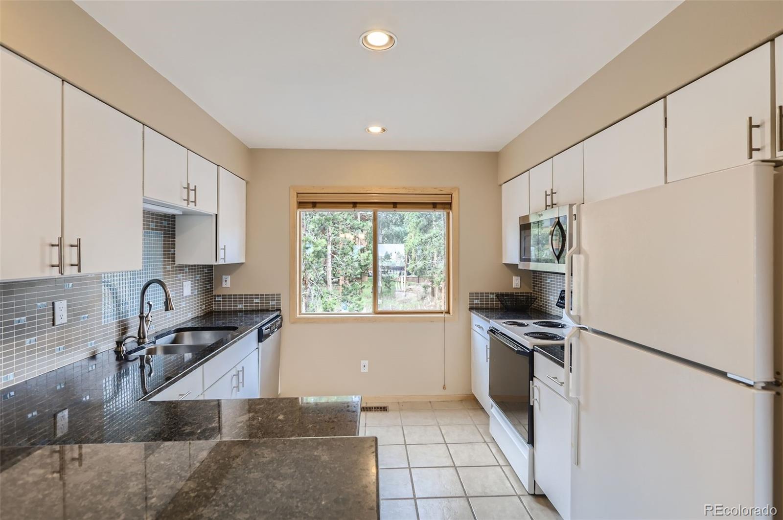 MLS Image #7 for 736  meadow creek drive,frisco, Colorado